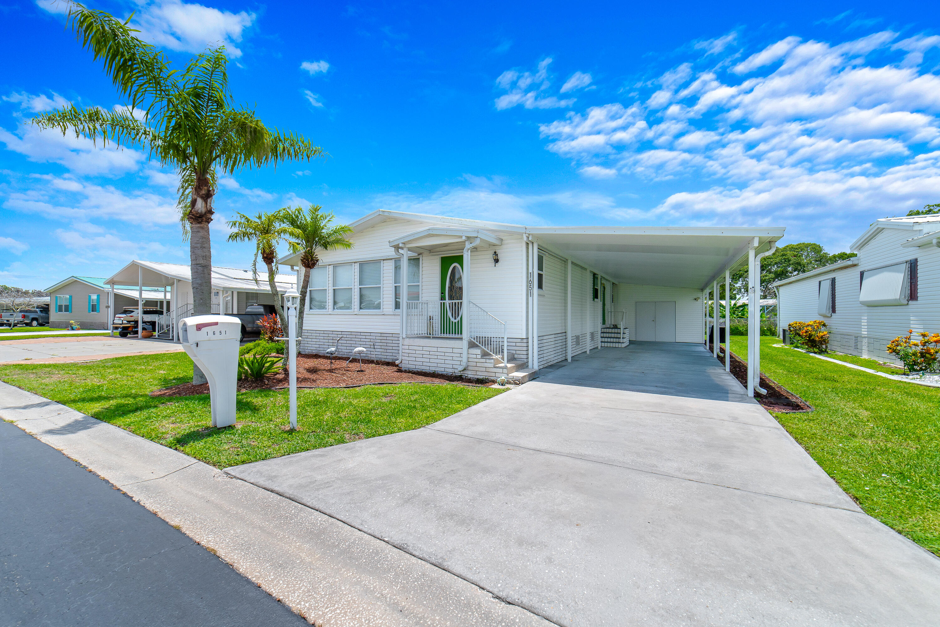 SEMINOLE COVE CONDOMINIUM - Residential