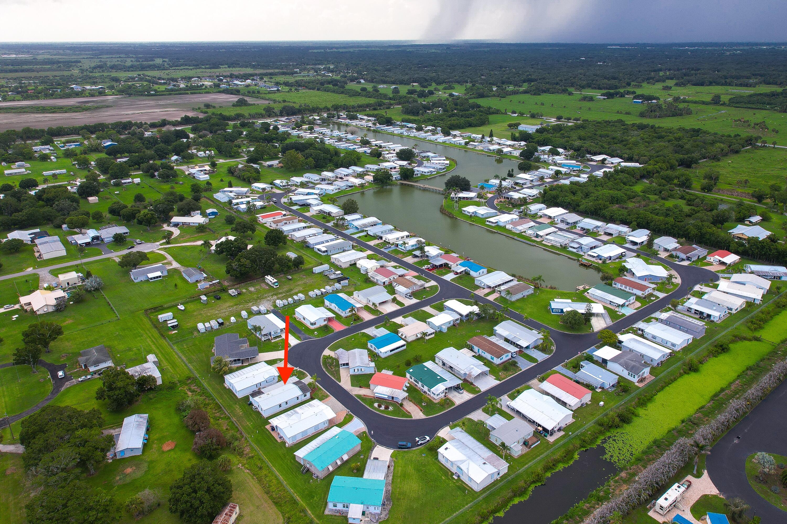SEMINOLE COVE CONDOMINIUM - Residential