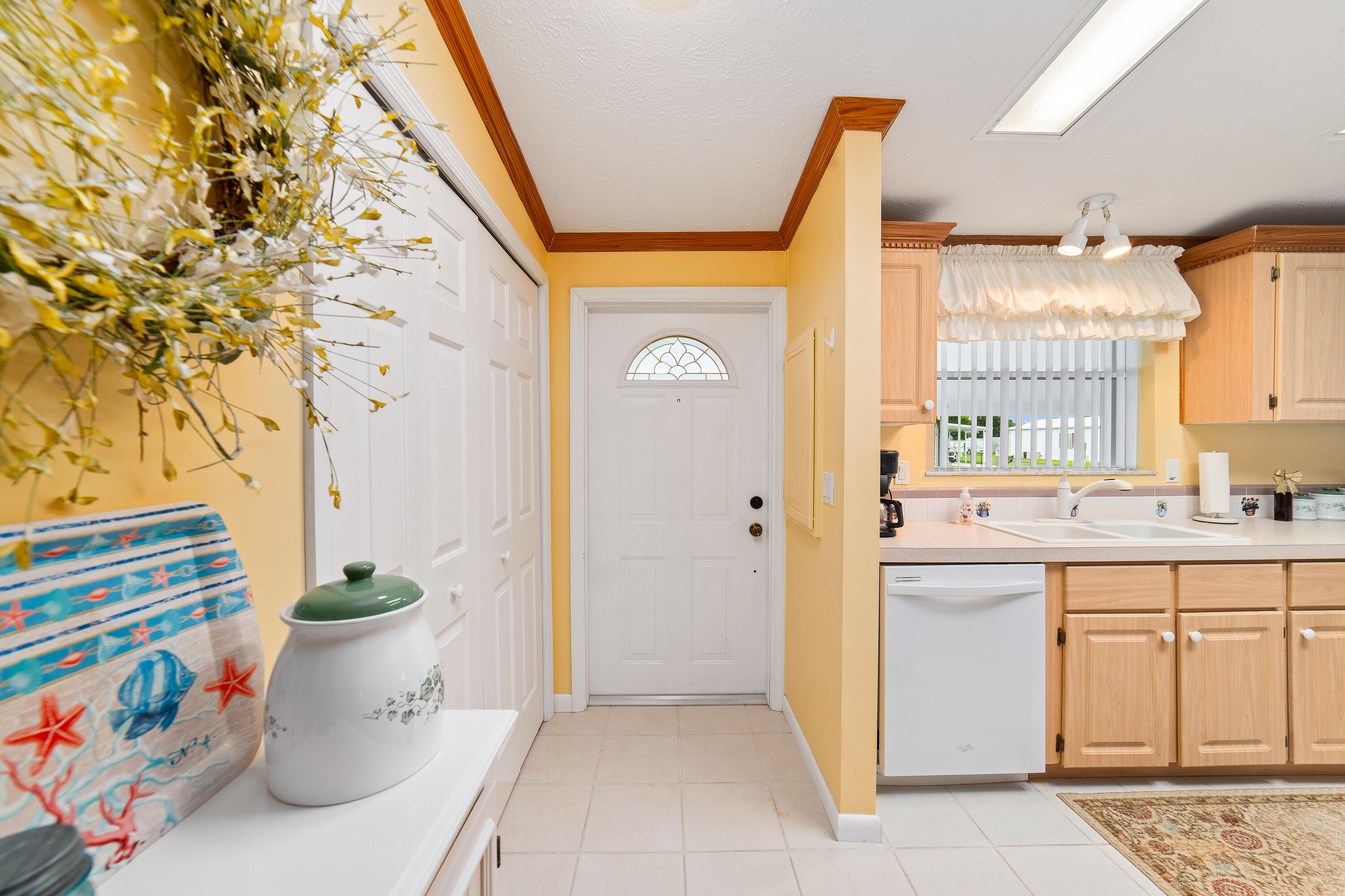 SEMINOLE COVE CONDOMINIUM - Residential