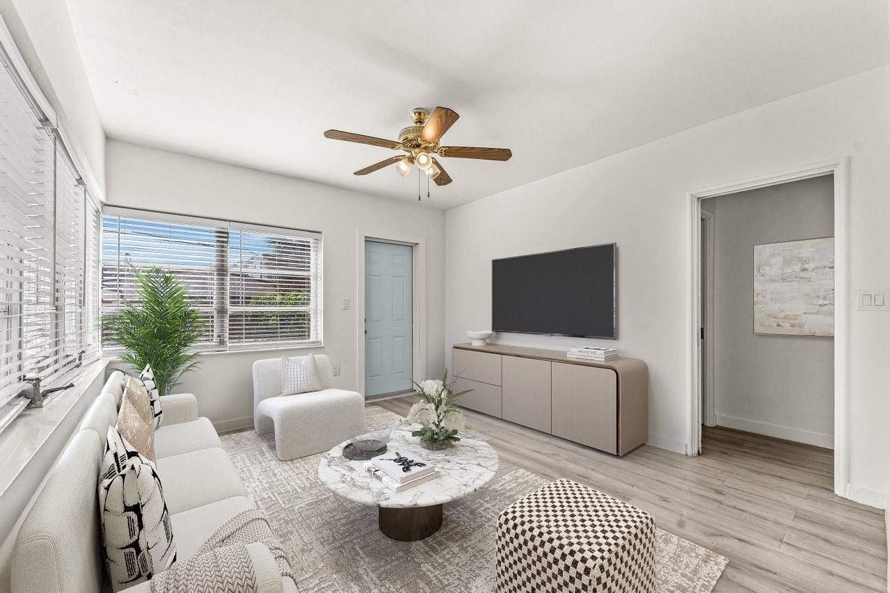 LAUDERDALE - Residential Lease