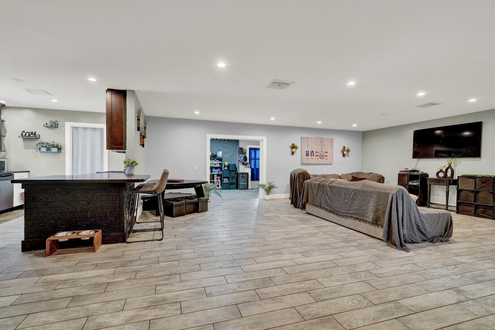 SANDALFOOT COVE SECTION 2 IN - Residential