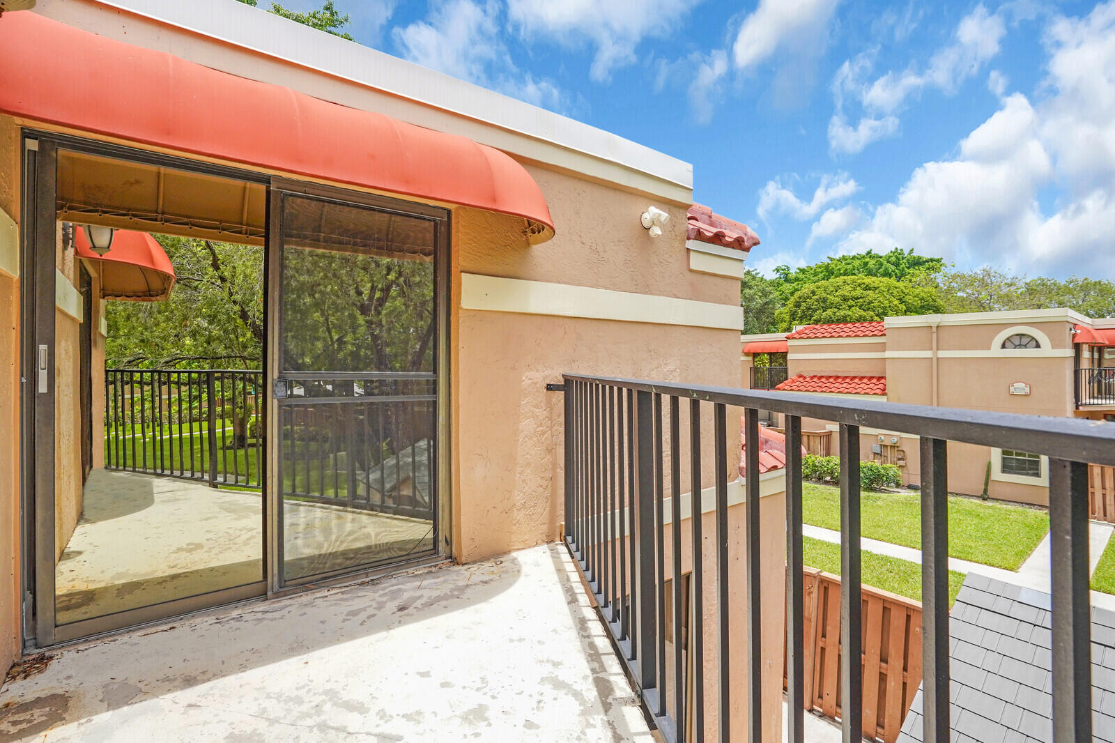 BOCA RIO NORTH - Residential Lease