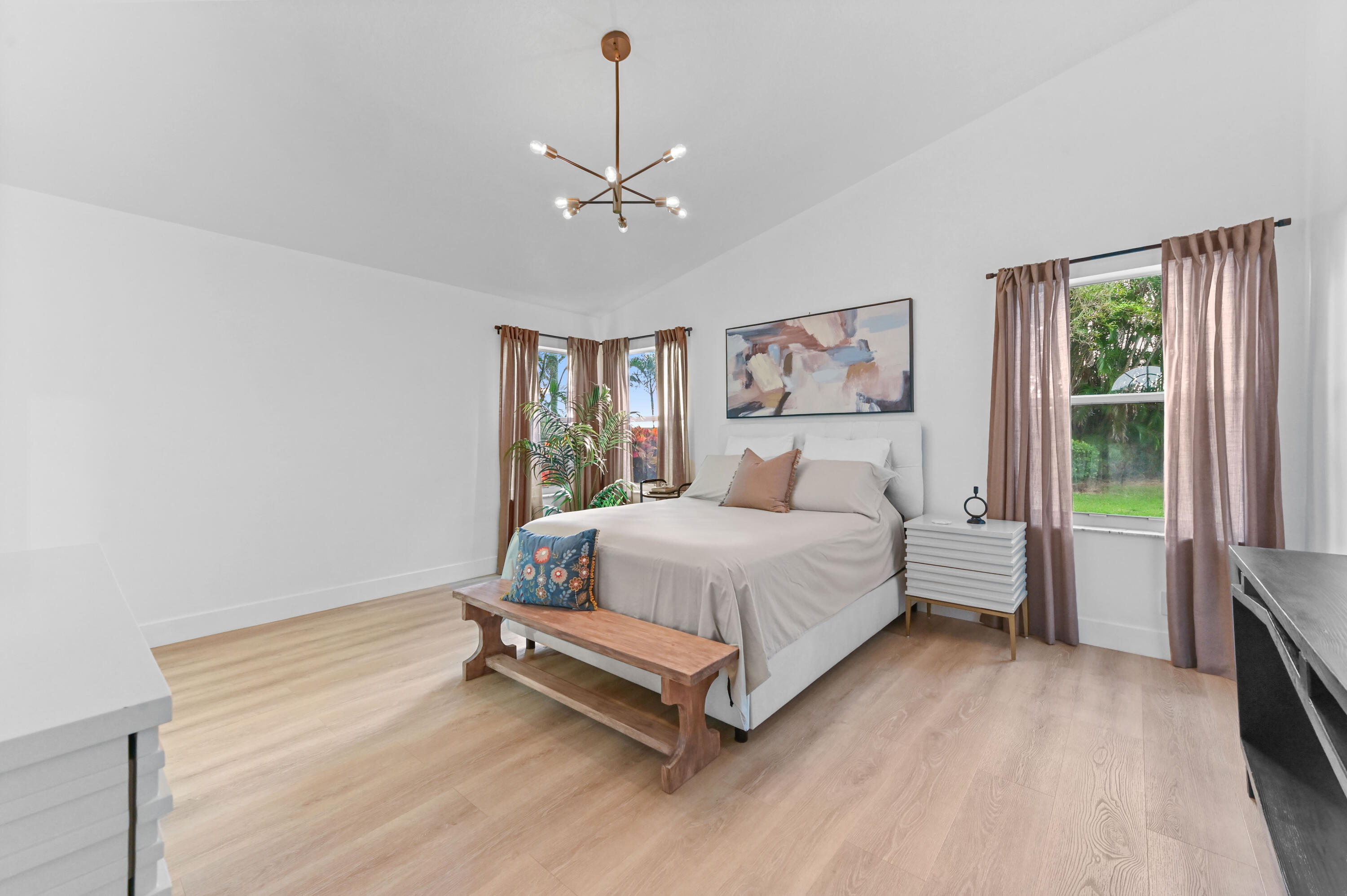 CORAL LAKES - Residential