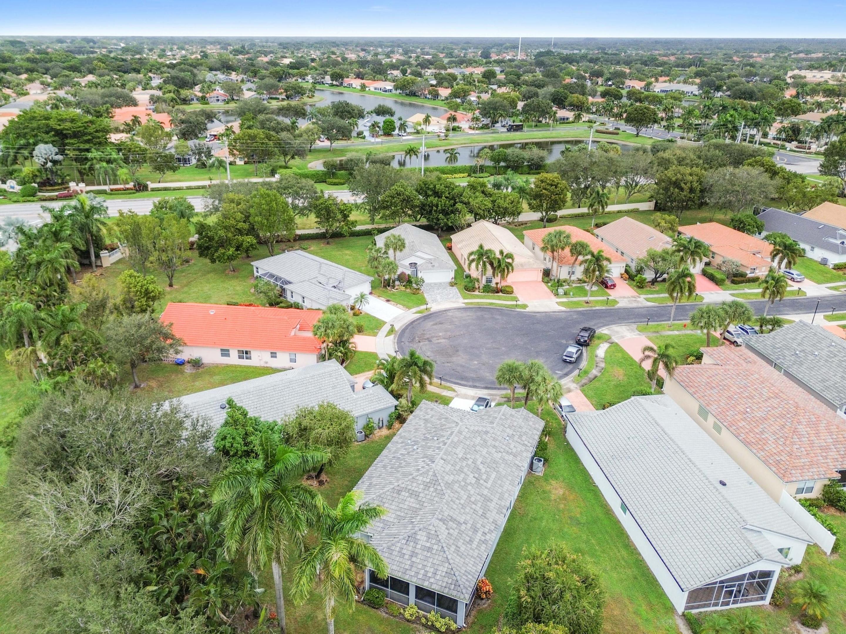 CORAL LAKES - Residential