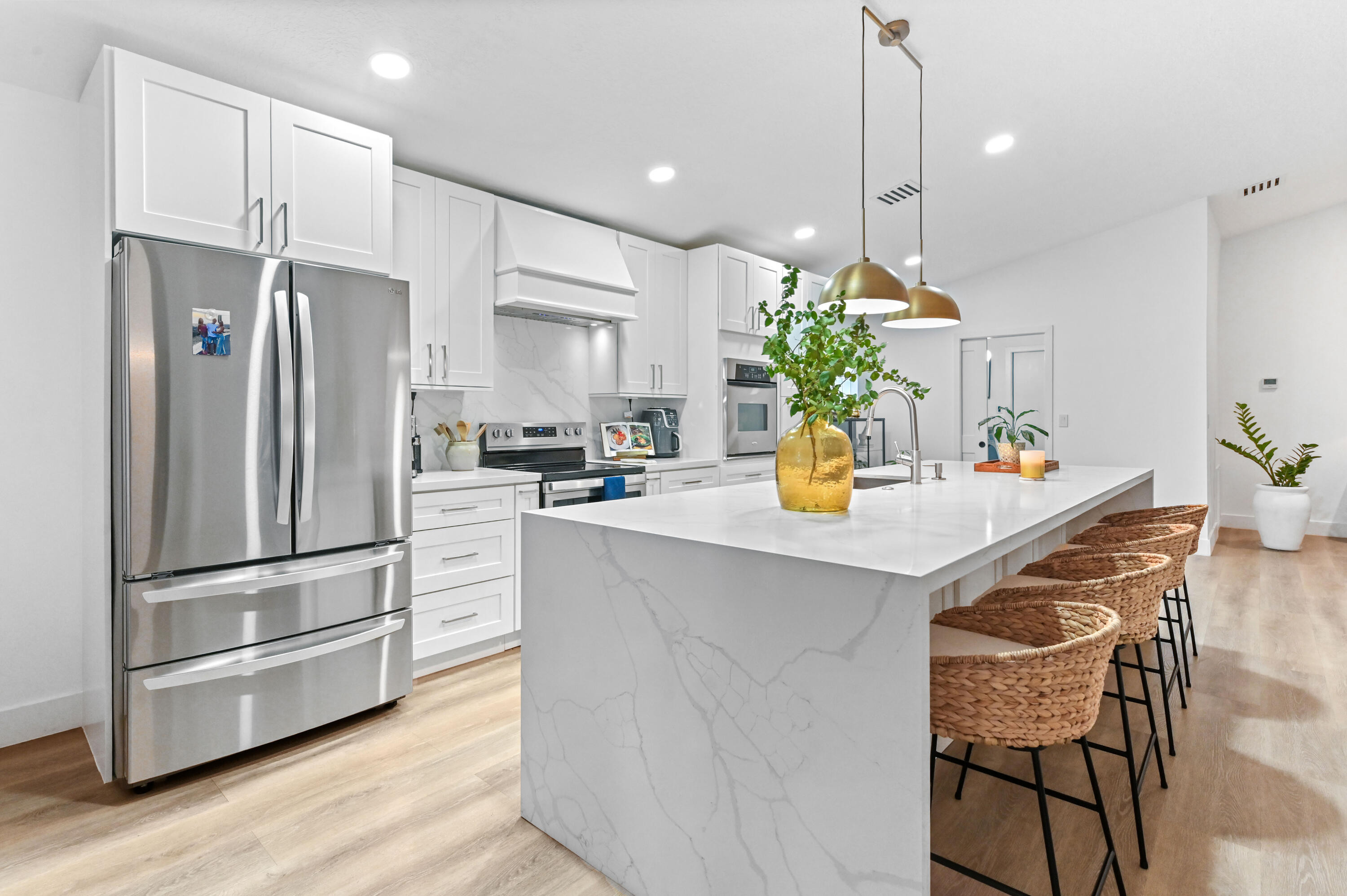 CORAL LAKES - Residential