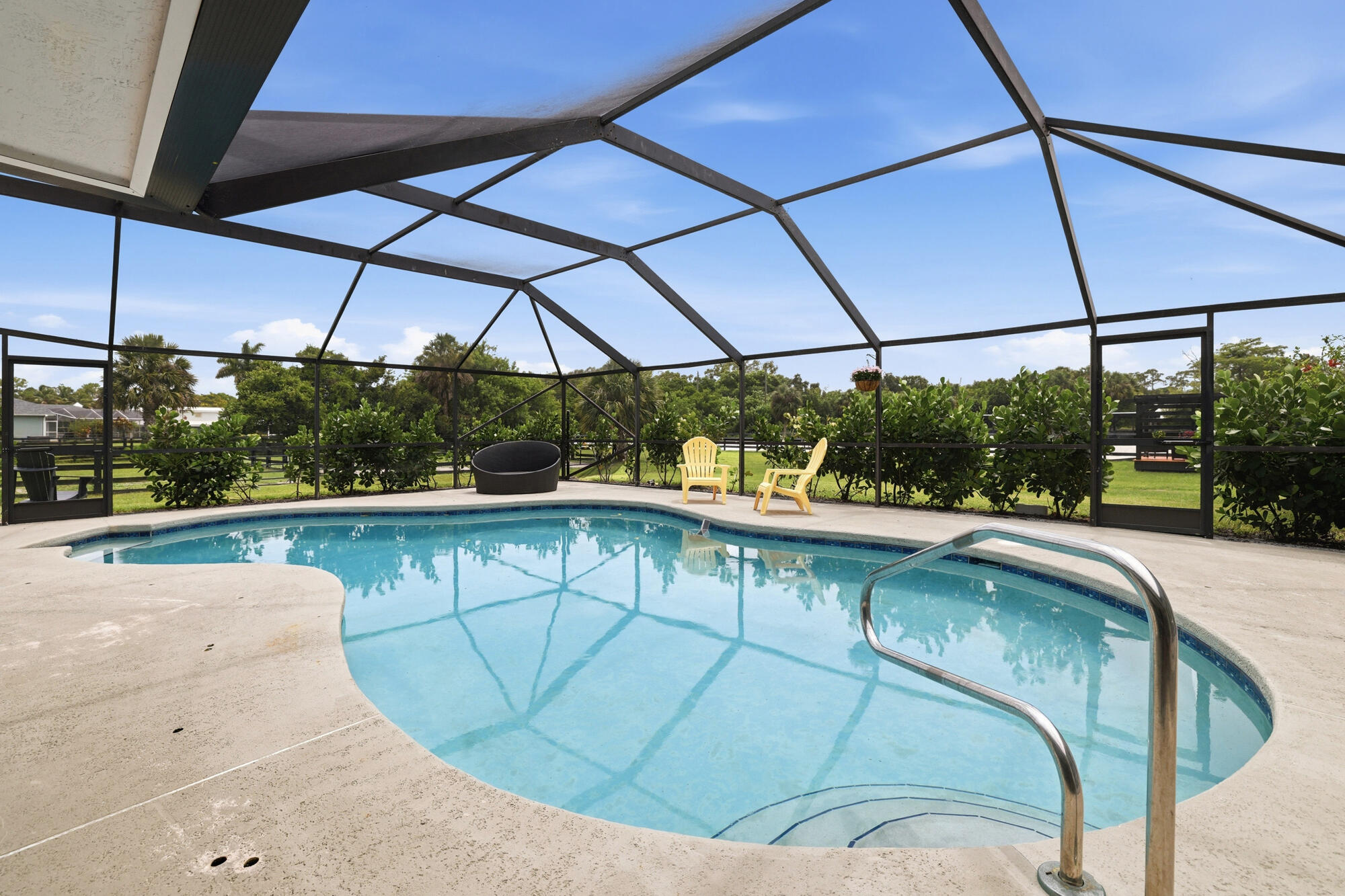 PALM BEACH LITTLE RANCHES EAST OF WELLINGTON - Residential