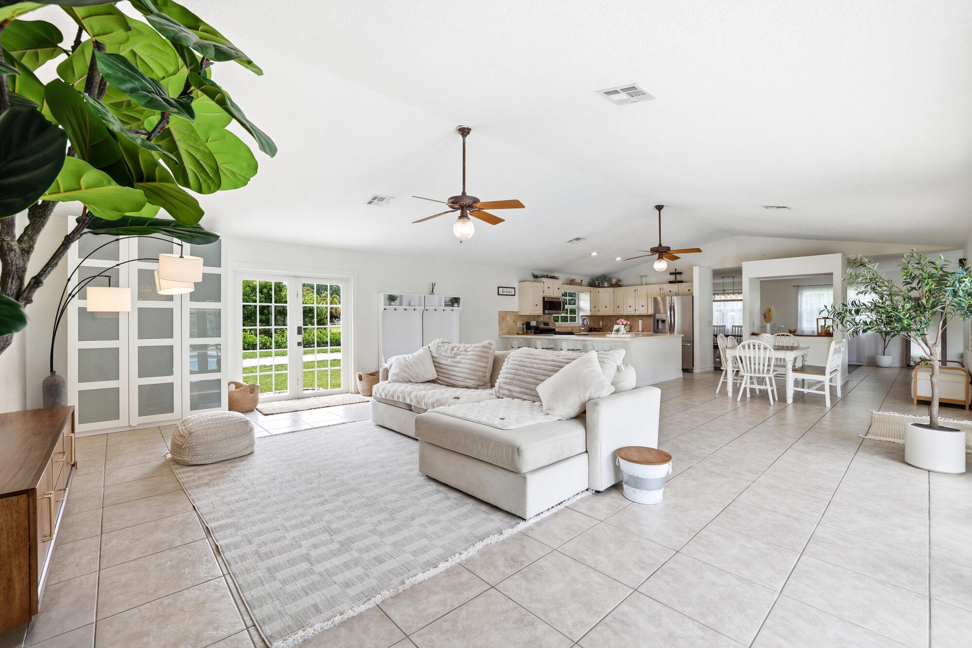 PALM BEACH LITTLE RANCHES EAST OF WELLINGTON - Residential
