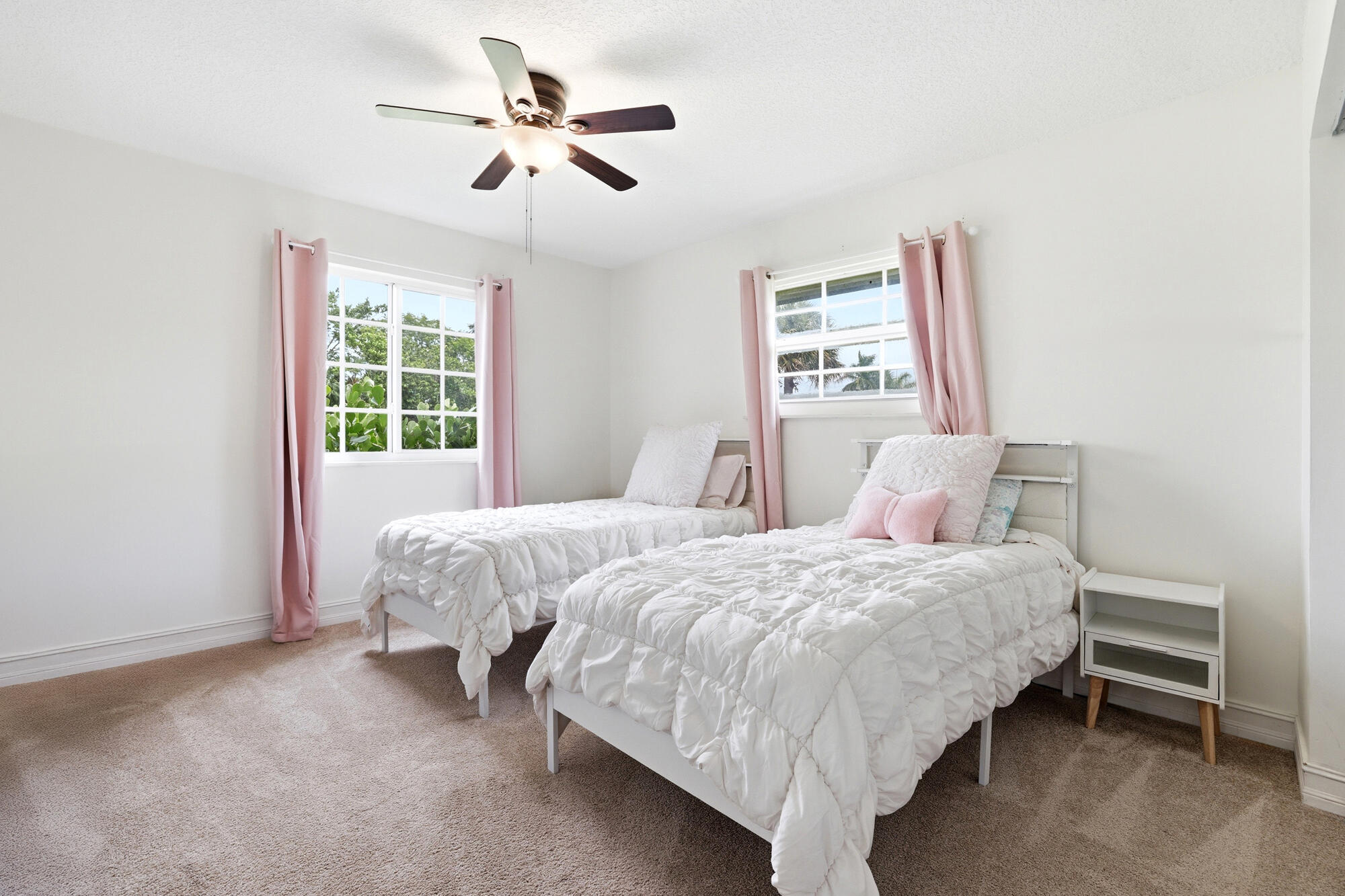 PALM BEACH LITTLE RANCHES EAST OF WELLINGTON - Residential
