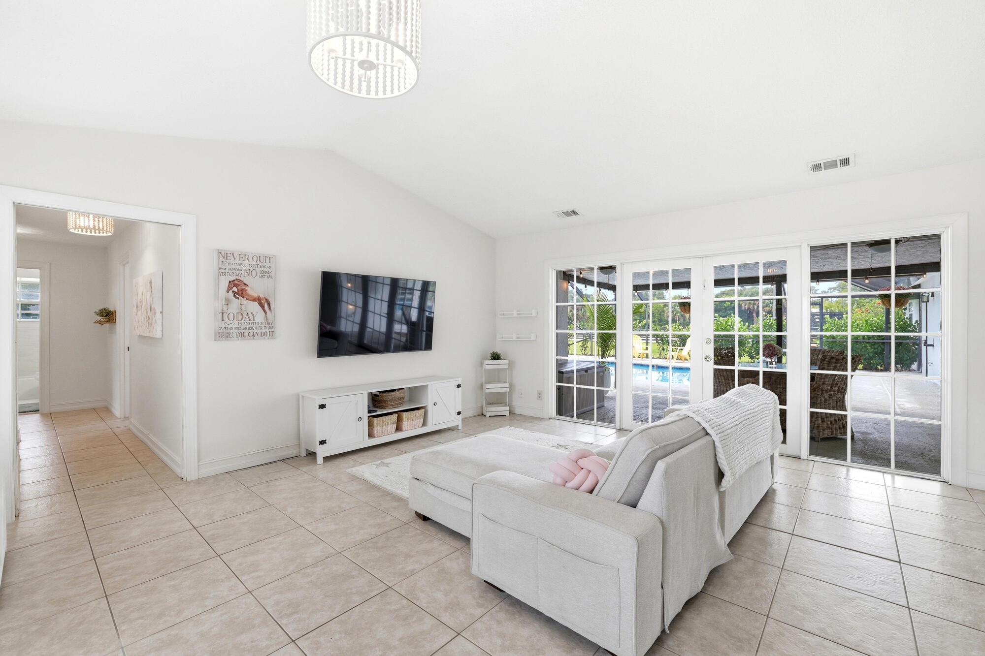PALM BEACH LITTLE RANCHES EAST OF WELLINGTON - Residential