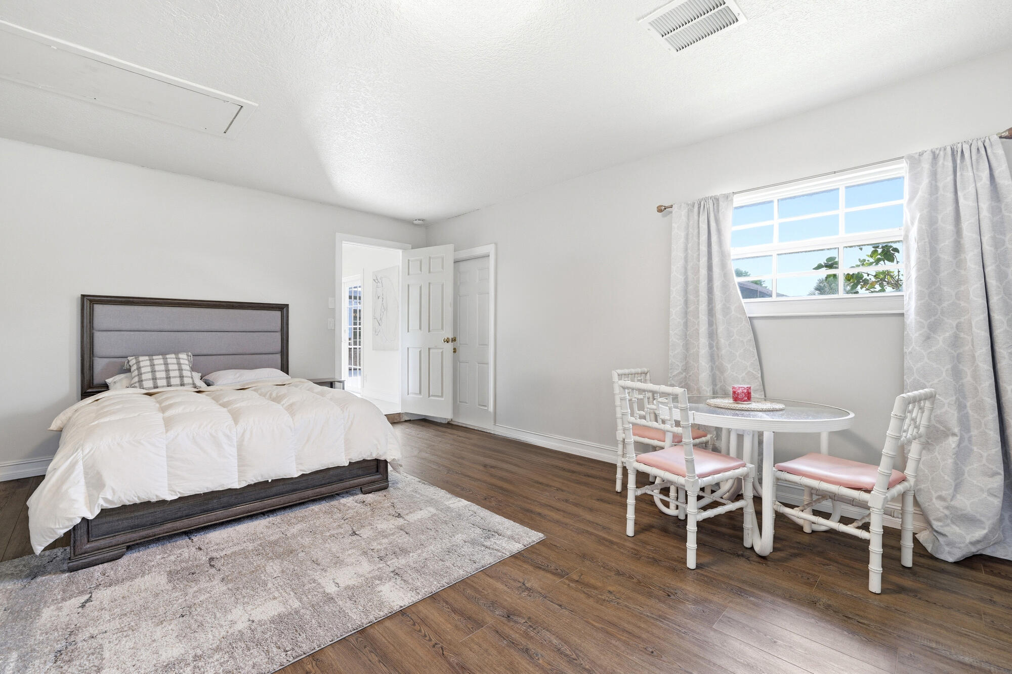PALM BEACH LITTLE RANCHES EAST OF WELLINGTON - Residential