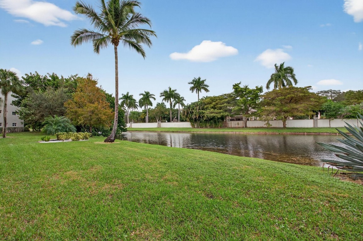 WYNMOOR GOLF VILLAGE - Residential