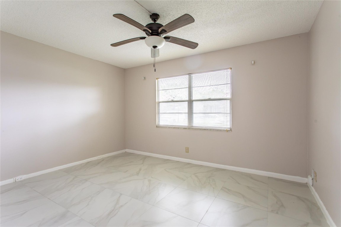 WYNMOOR GOLF VILLAGE - Residential