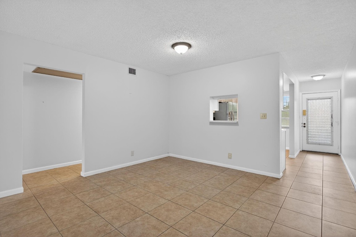 WYNMOOR GOLF VILLAGE - Residential