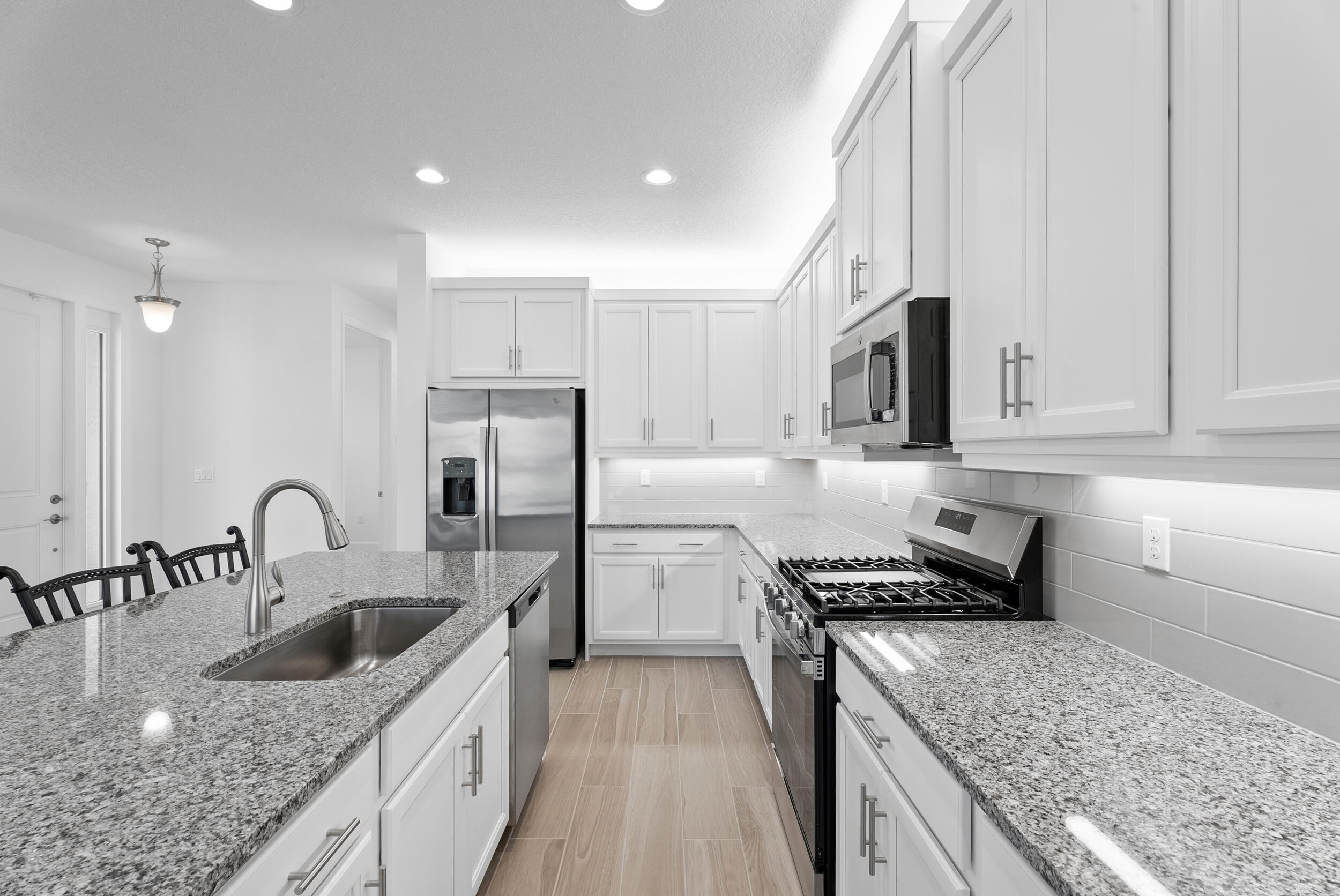RIVERLAND PARCEL D - PLAT SIX - VALENCIA PARC - Residential