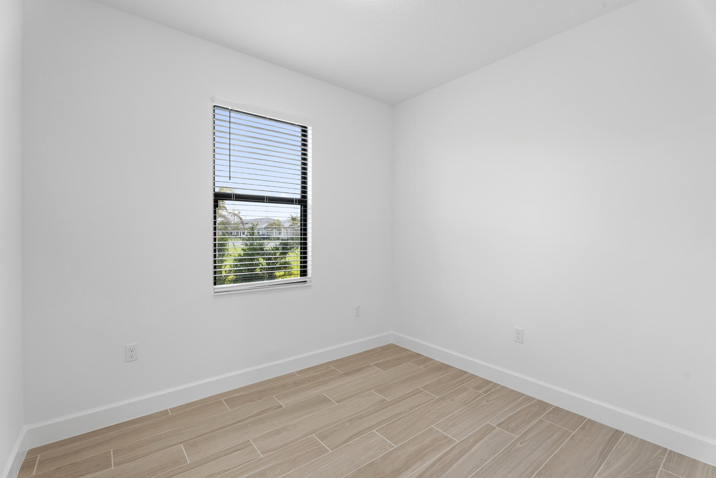 RIVERLAND PARCEL D - PLAT SIX - VALENCIA PARC - Residential