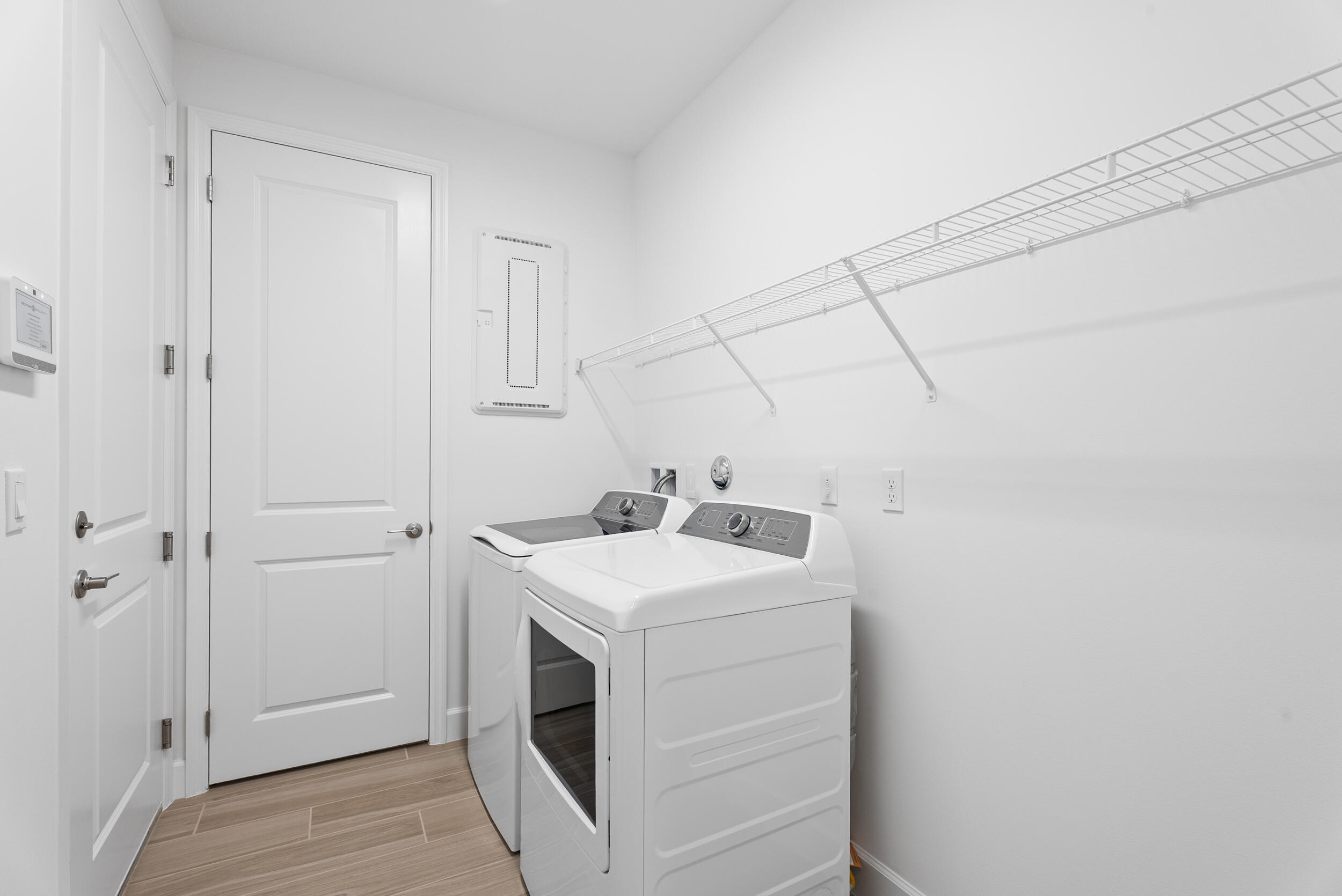 RIVERLAND PARCEL D - PLAT SIX - VALENCIA PARC - Residential