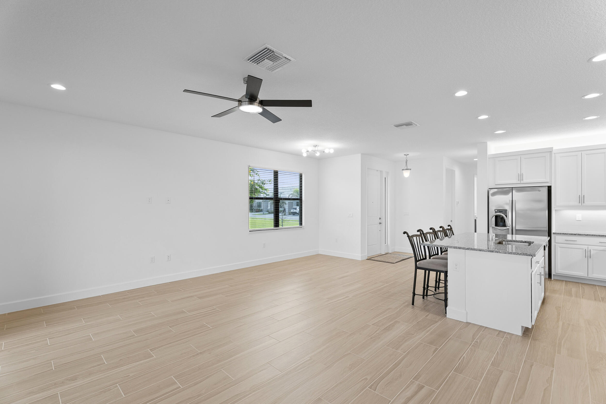 RIVERLAND PARCEL D - PLAT SIX - VALENCIA PARC - Residential