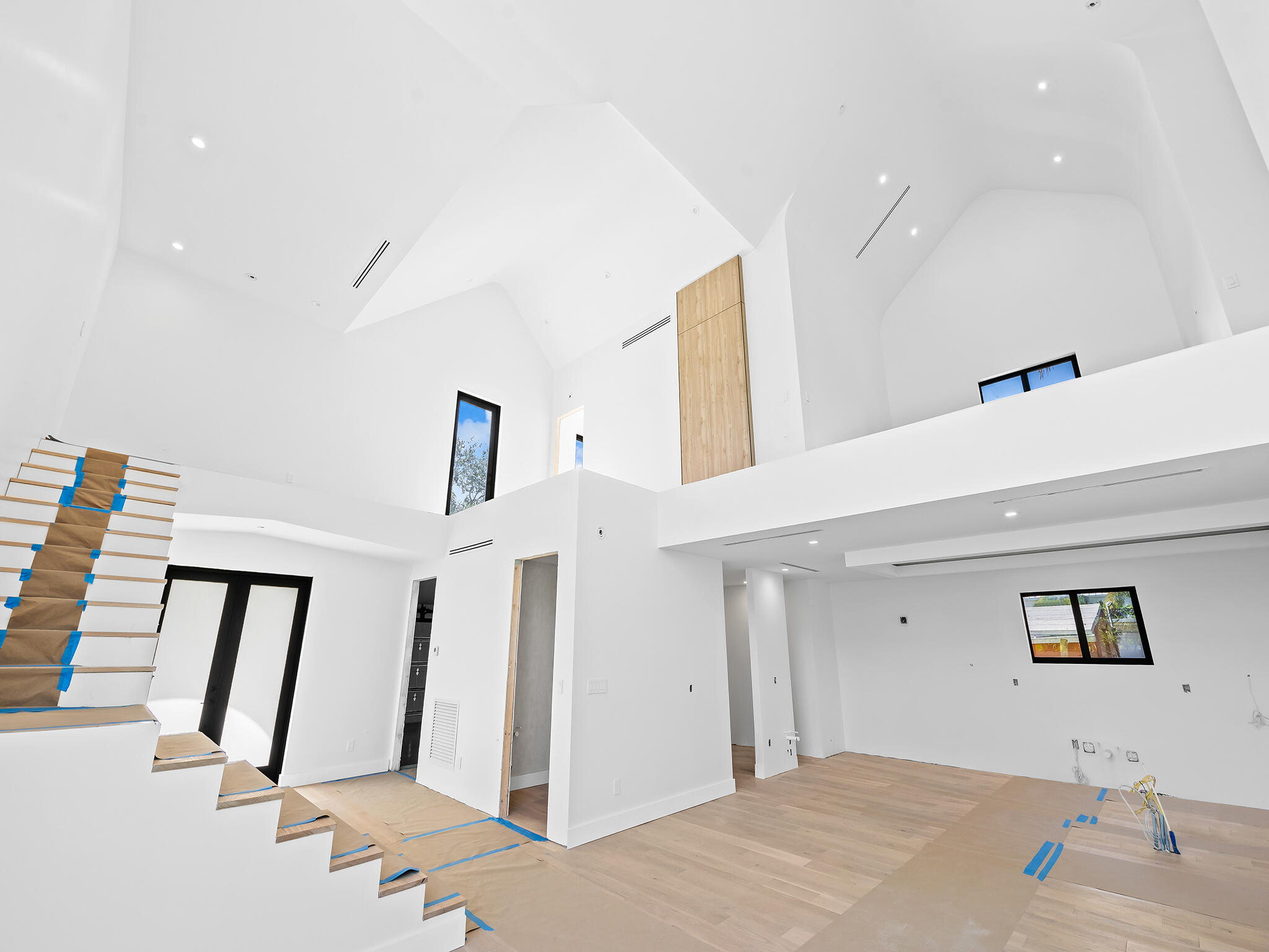 Poinsettia Heights - Residential