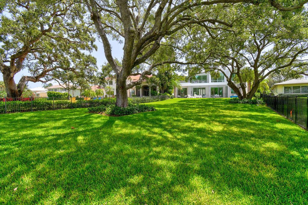 JUNO ISLES 1/ No Fixed bridges section, Intracoast - Residential
