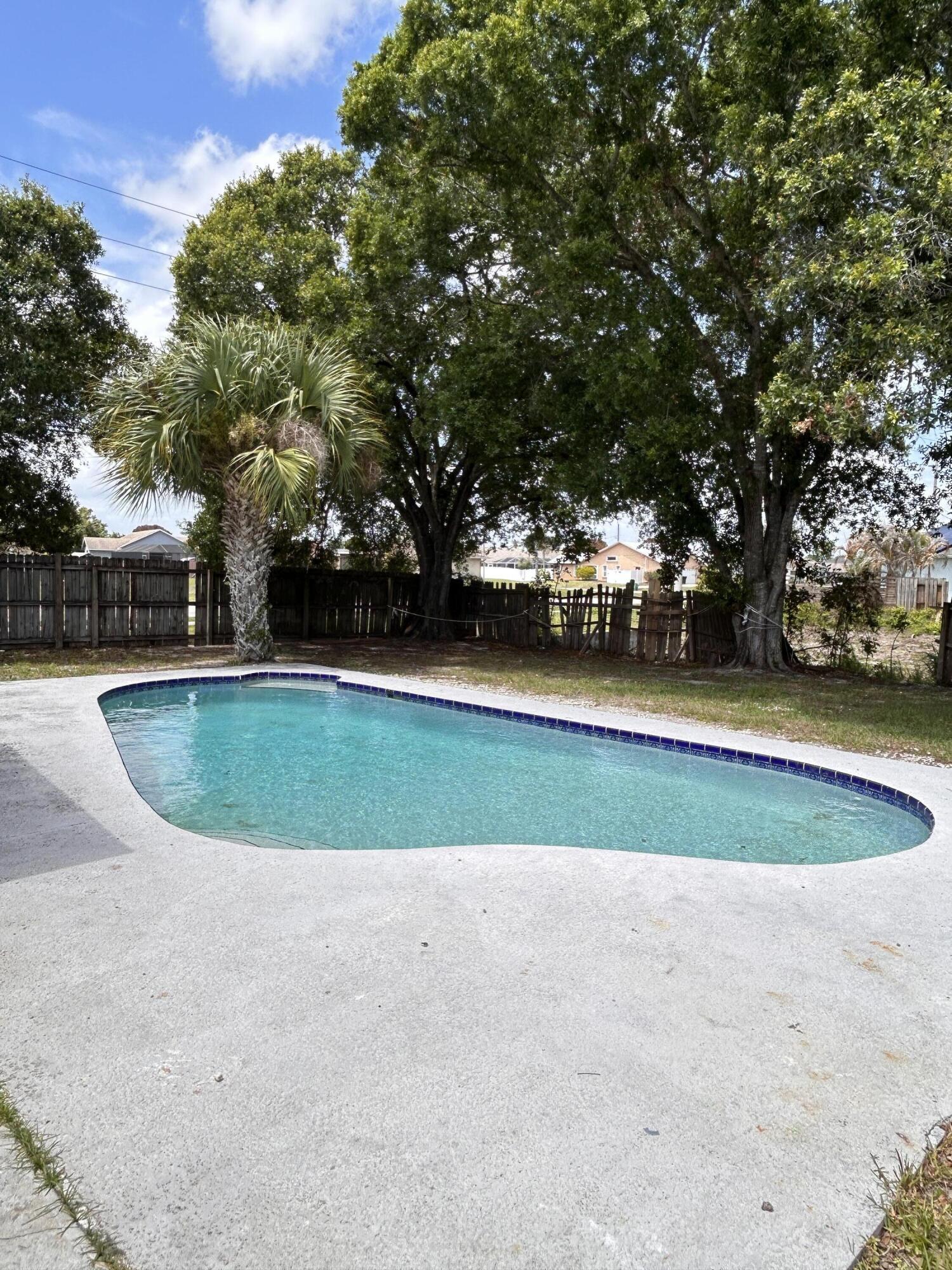 PORT ST LUCIE SECTION 9 - Residential