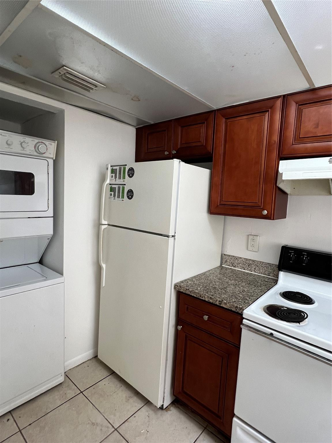 CENTURY GARDEN CONDO - Residential