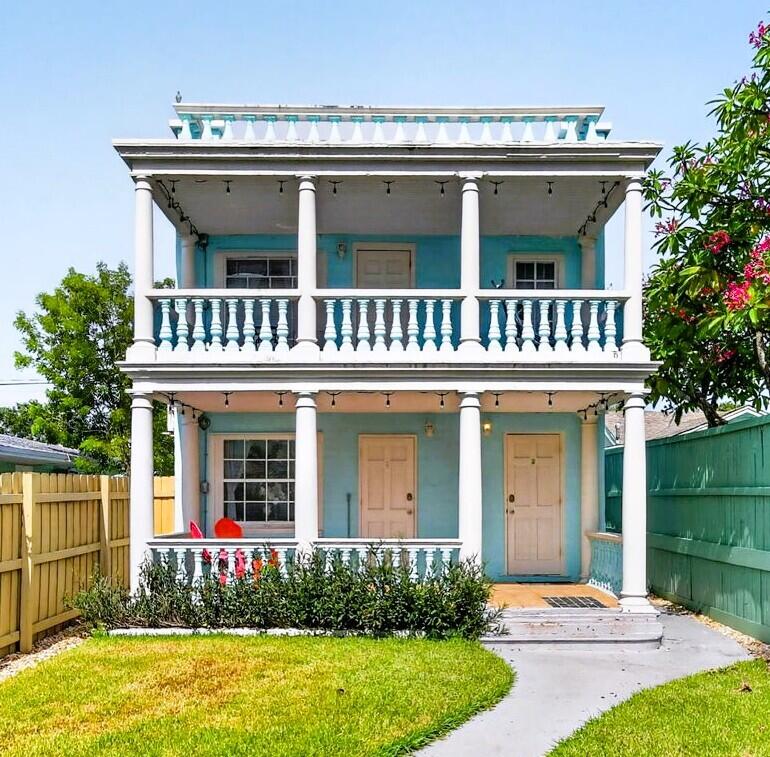 LAKE WORTH TOWN OF - Residential Income