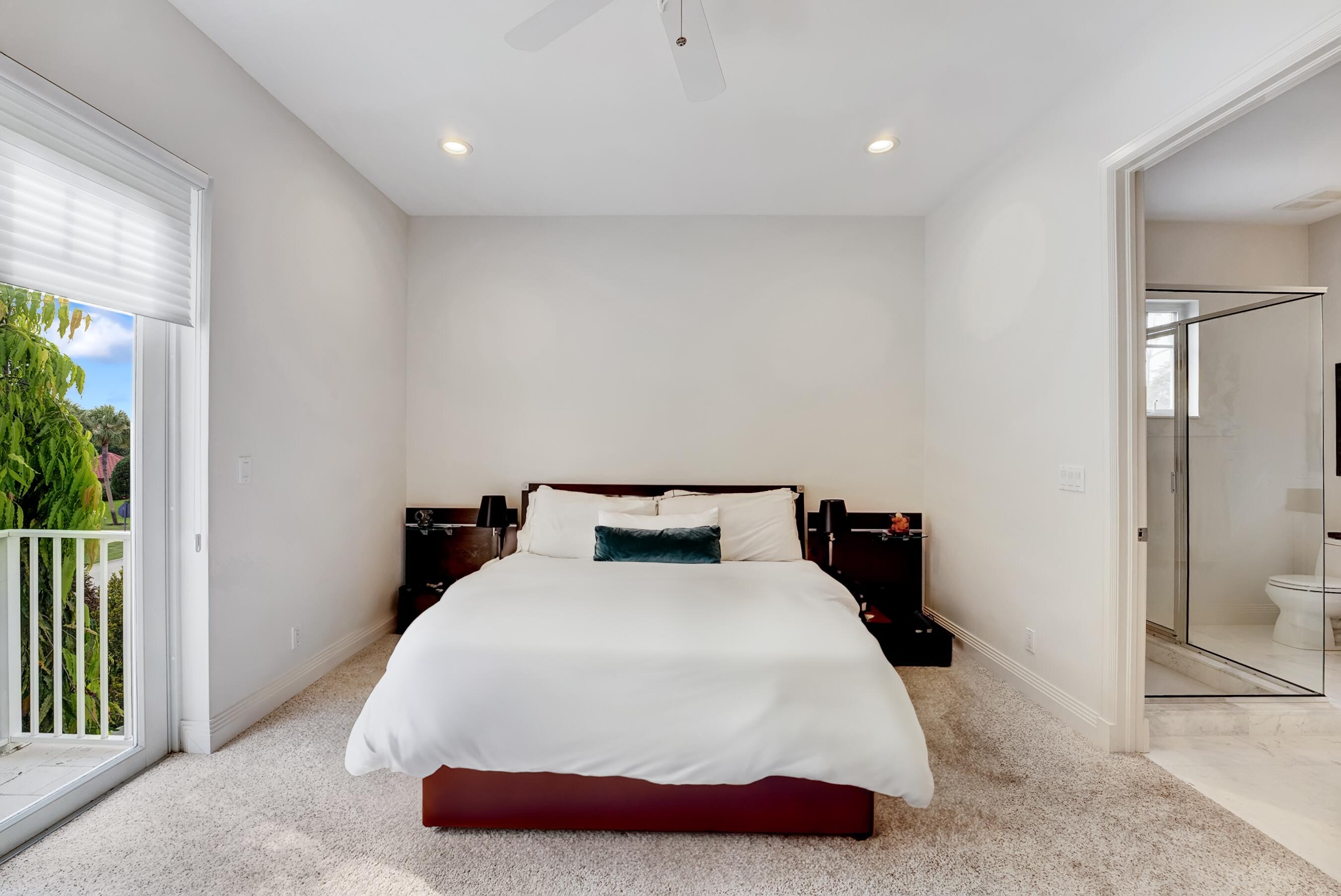 Delaire Country Club - Residential
