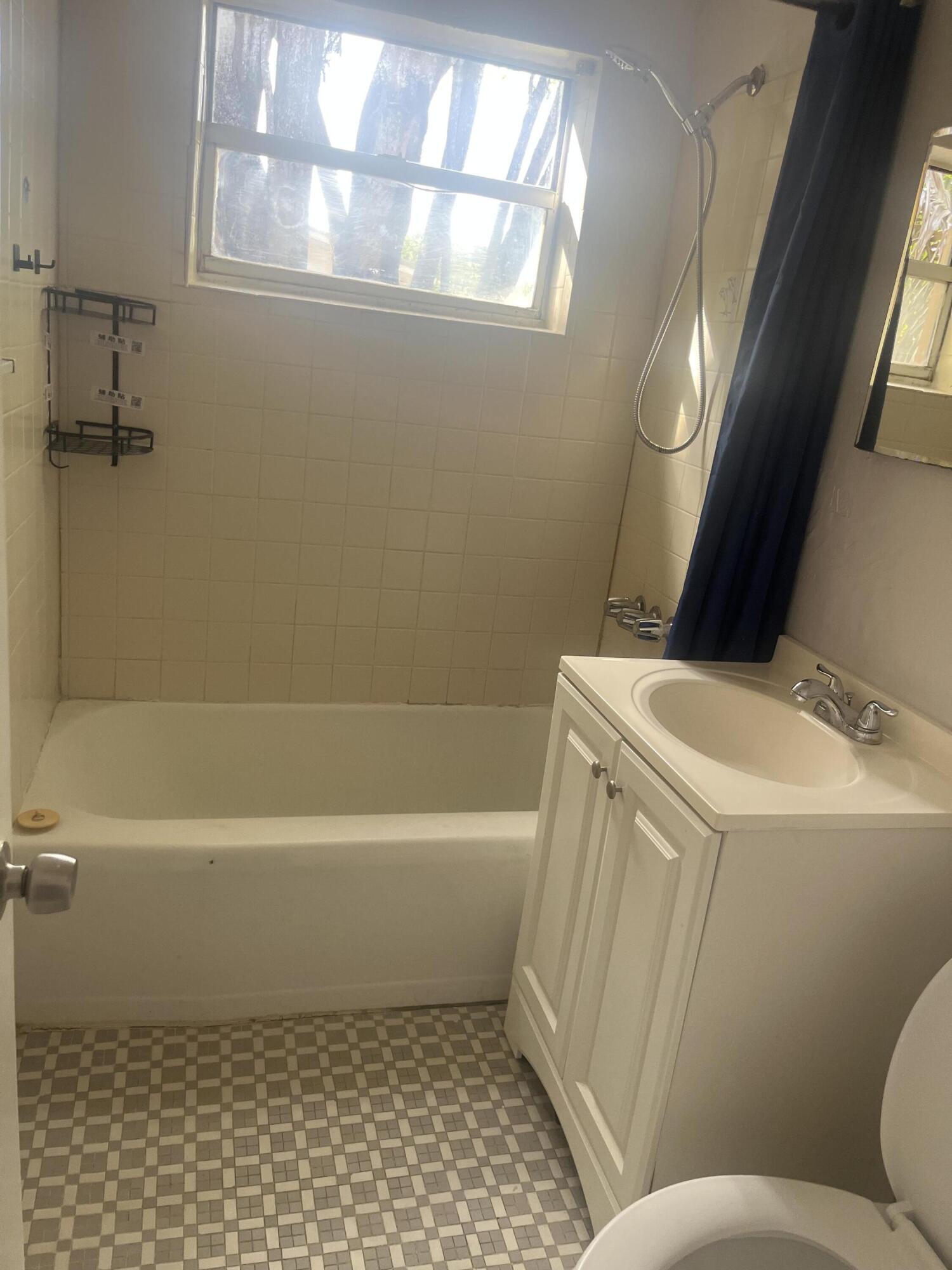 BONNYVIEW ADD 2 - Residential Lease