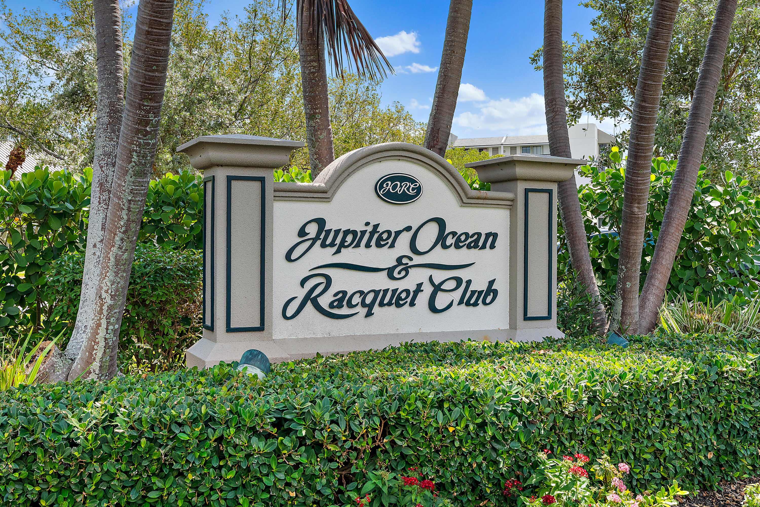 Jupiter Ocean and Racquet Club - Residential