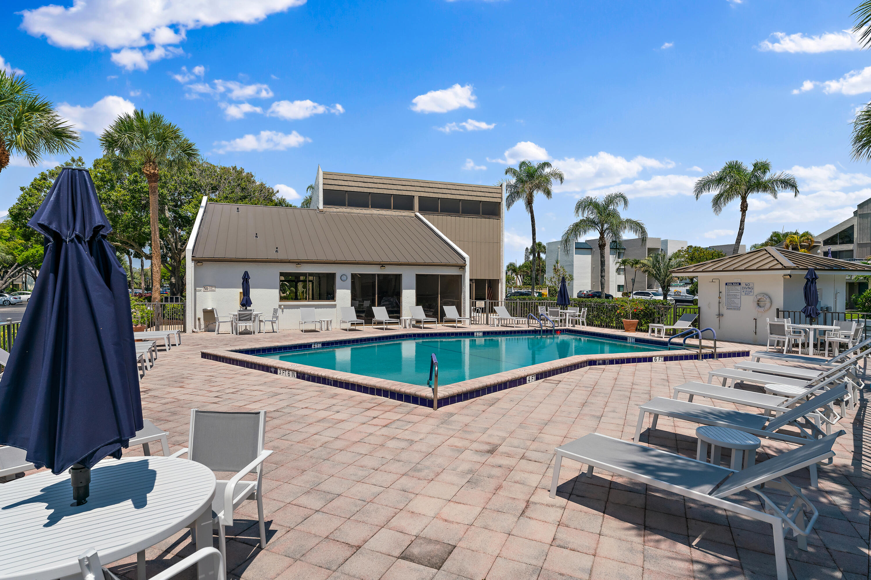 Jupiter Ocean and Racquet Club - Residential