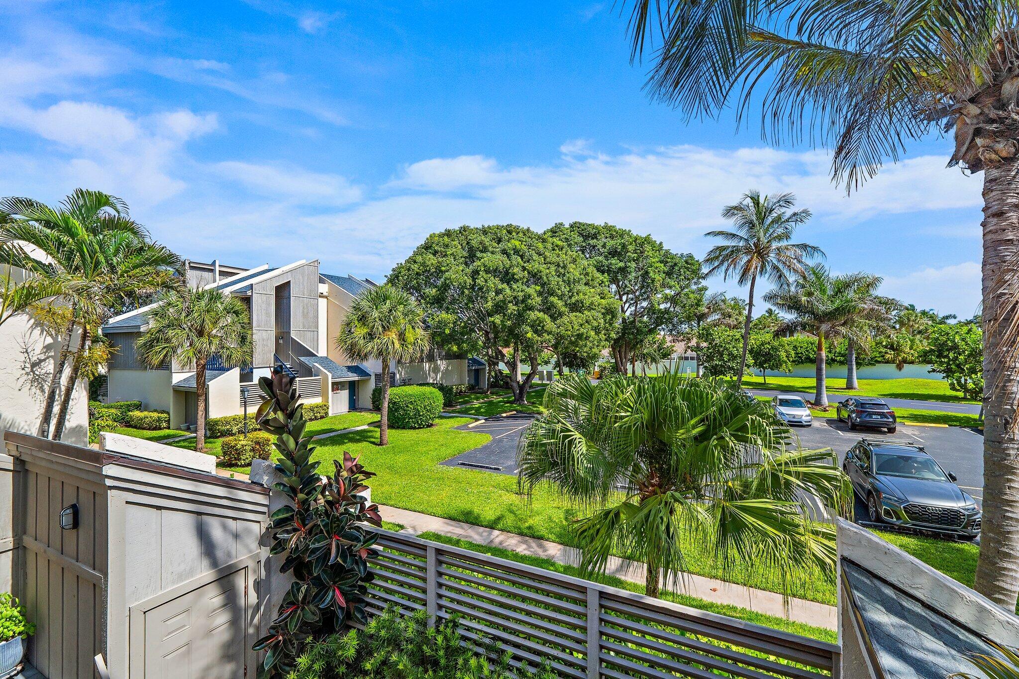 Jupiter Ocean and Racquet Club - Residential