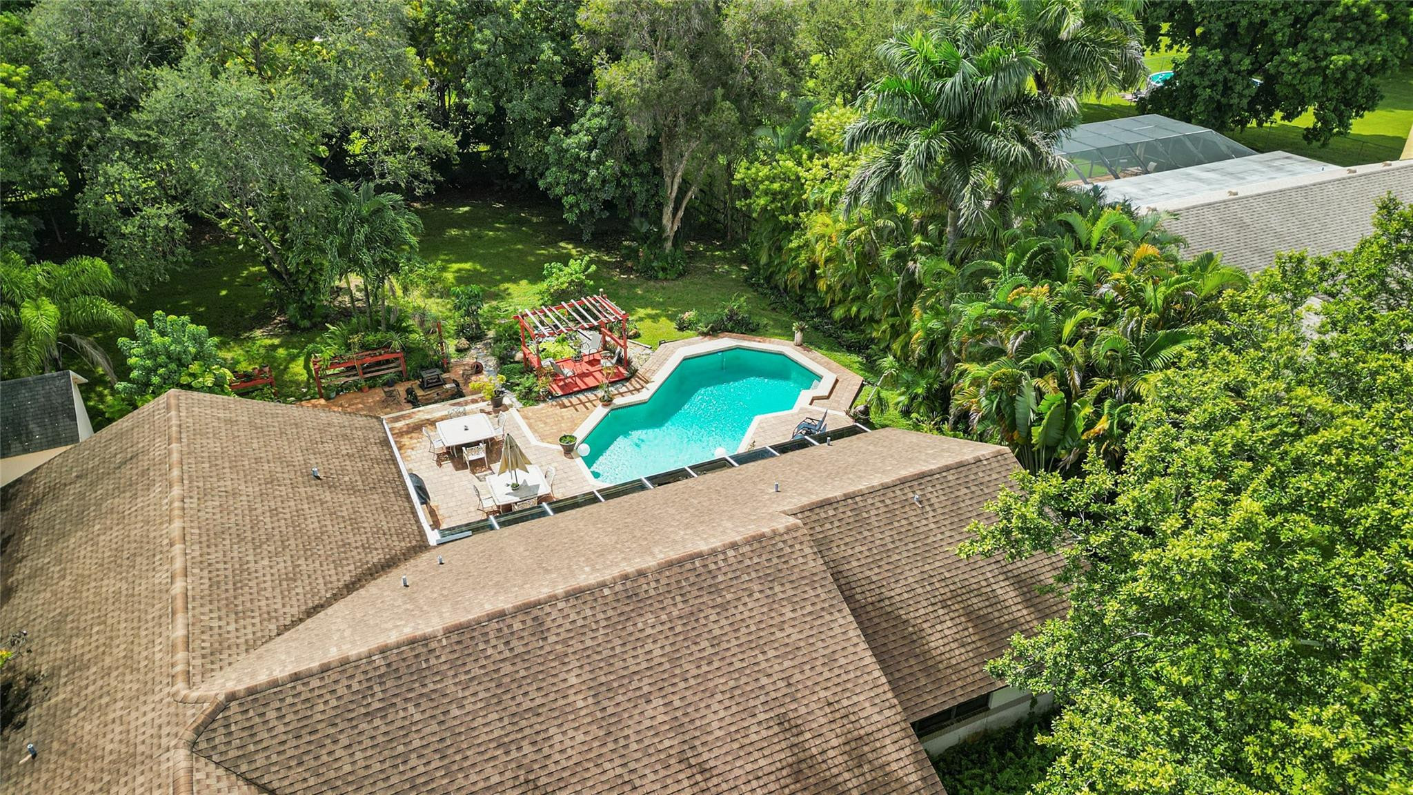 LAKE MARANATHA ESTATES - Residential
