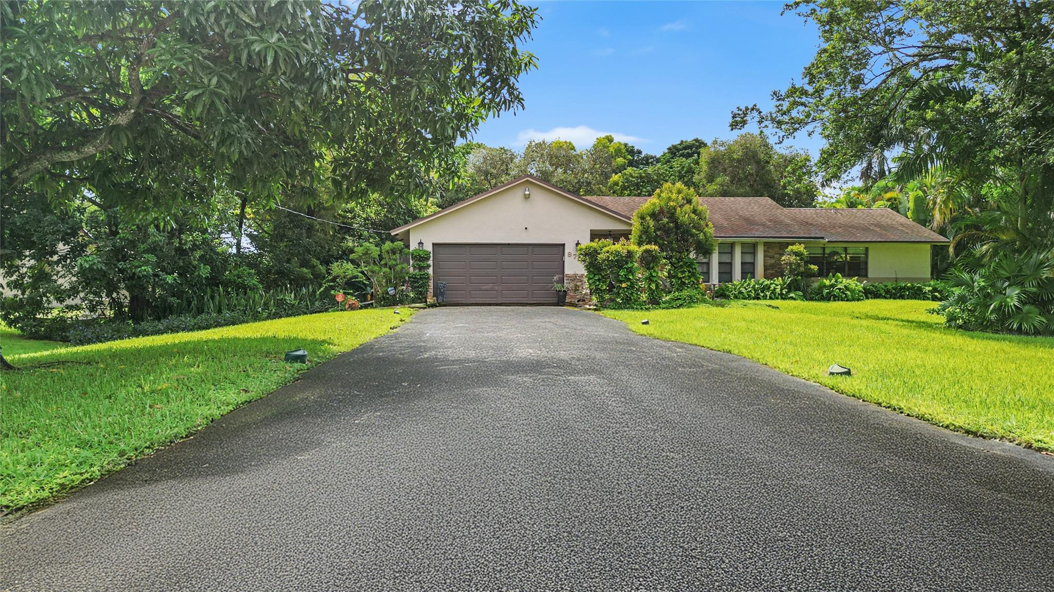 LAKE MARANATHA ESTATES - Residential