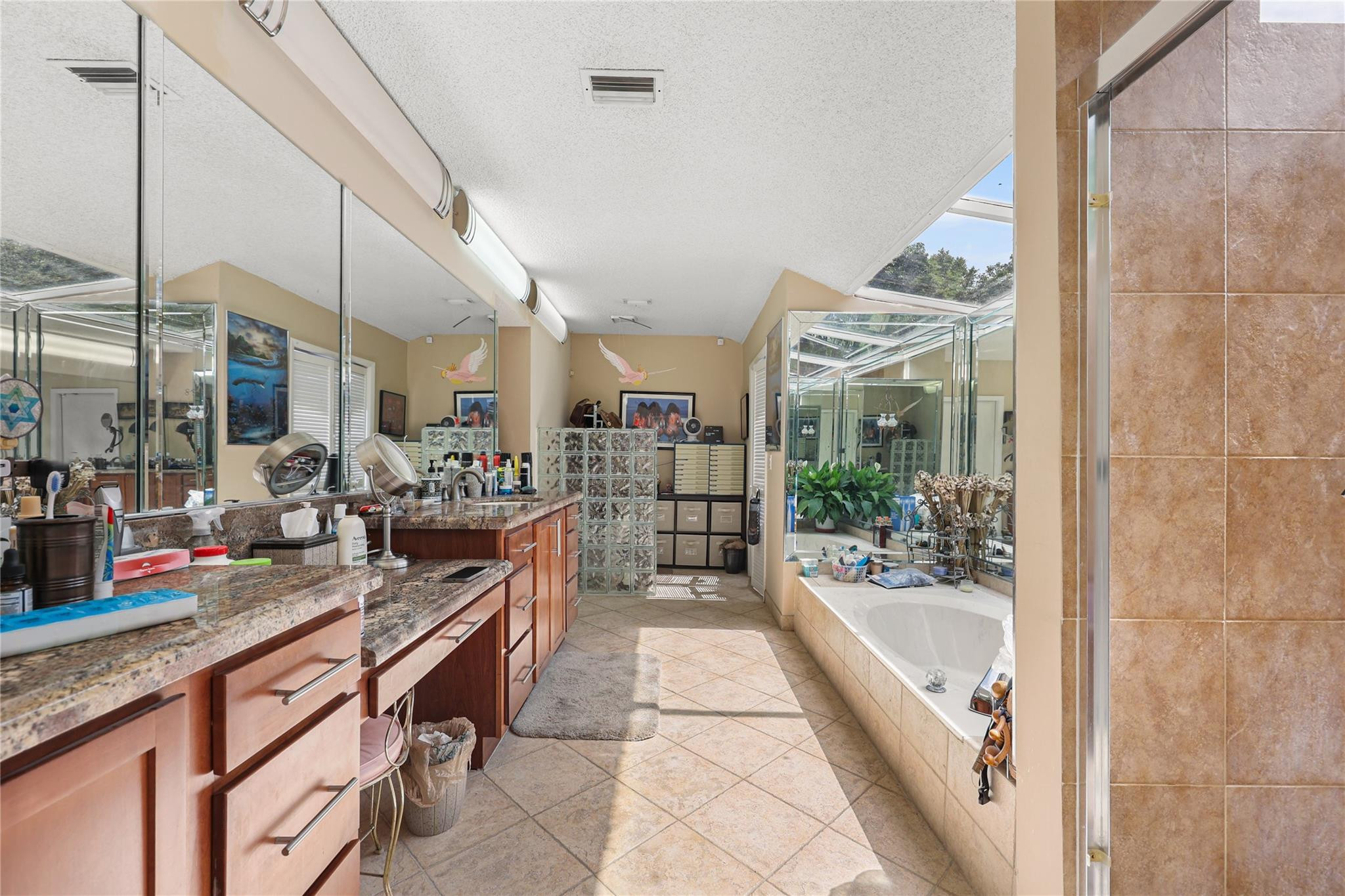LAKE MARANATHA ESTATES - Residential