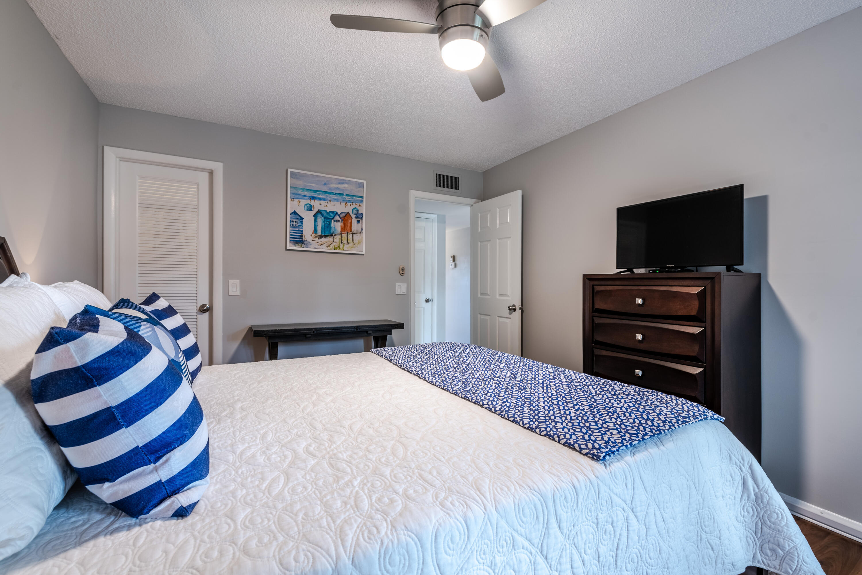 KINGS POINT PIEDMONT CONDOS - Residential