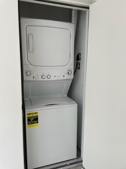 Riverside Add Amd 1-13 B - Residential Lease