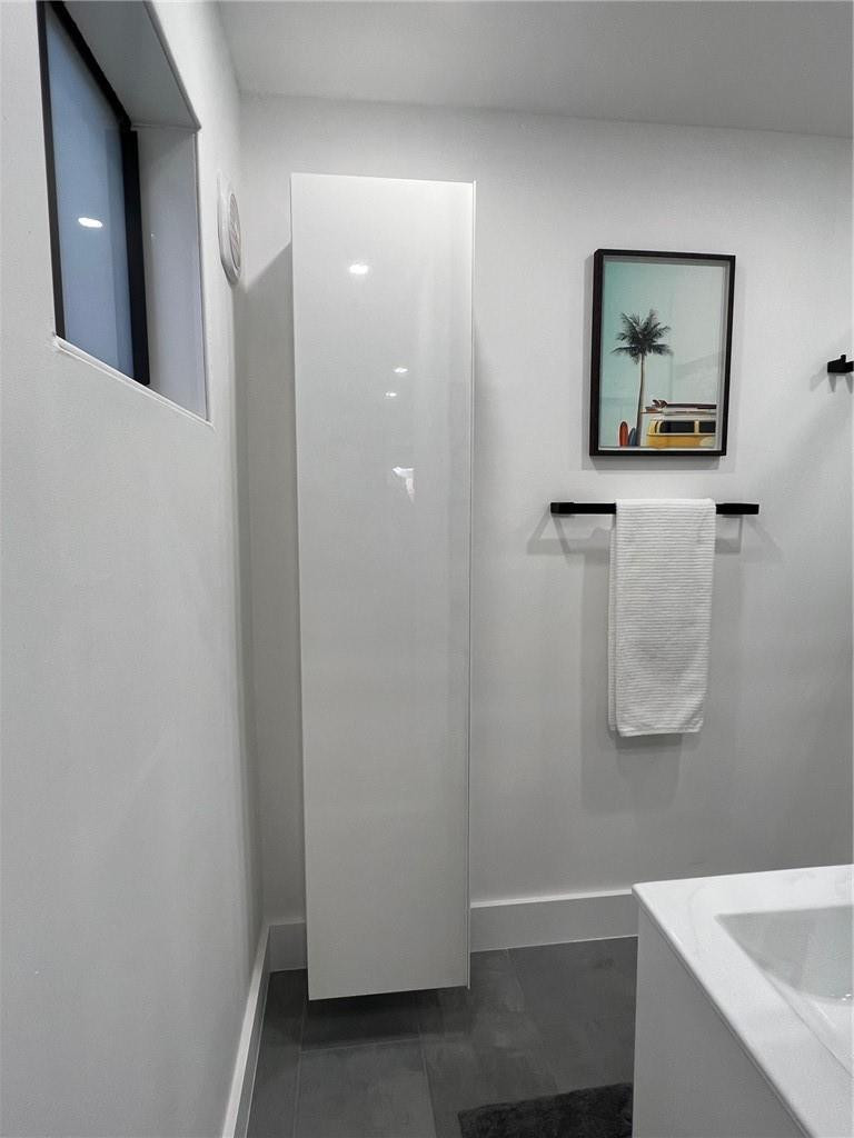 Riverside Add Amd 1-13 B - Residential Lease