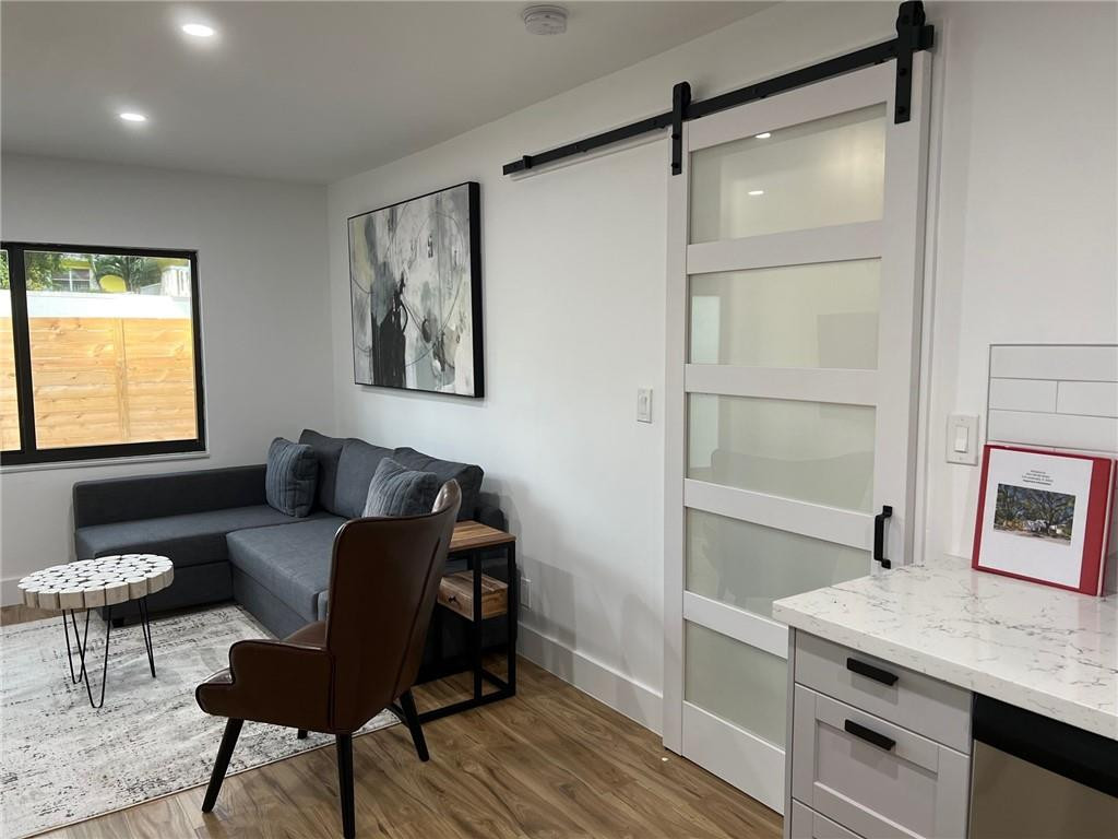 Riverside Add Amd 1-13 B - Residential Lease