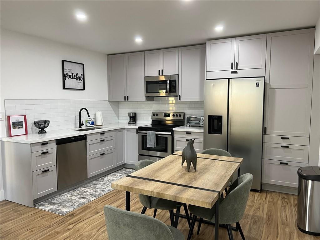 Riverside Add Amd 1-13 B - Residential Lease