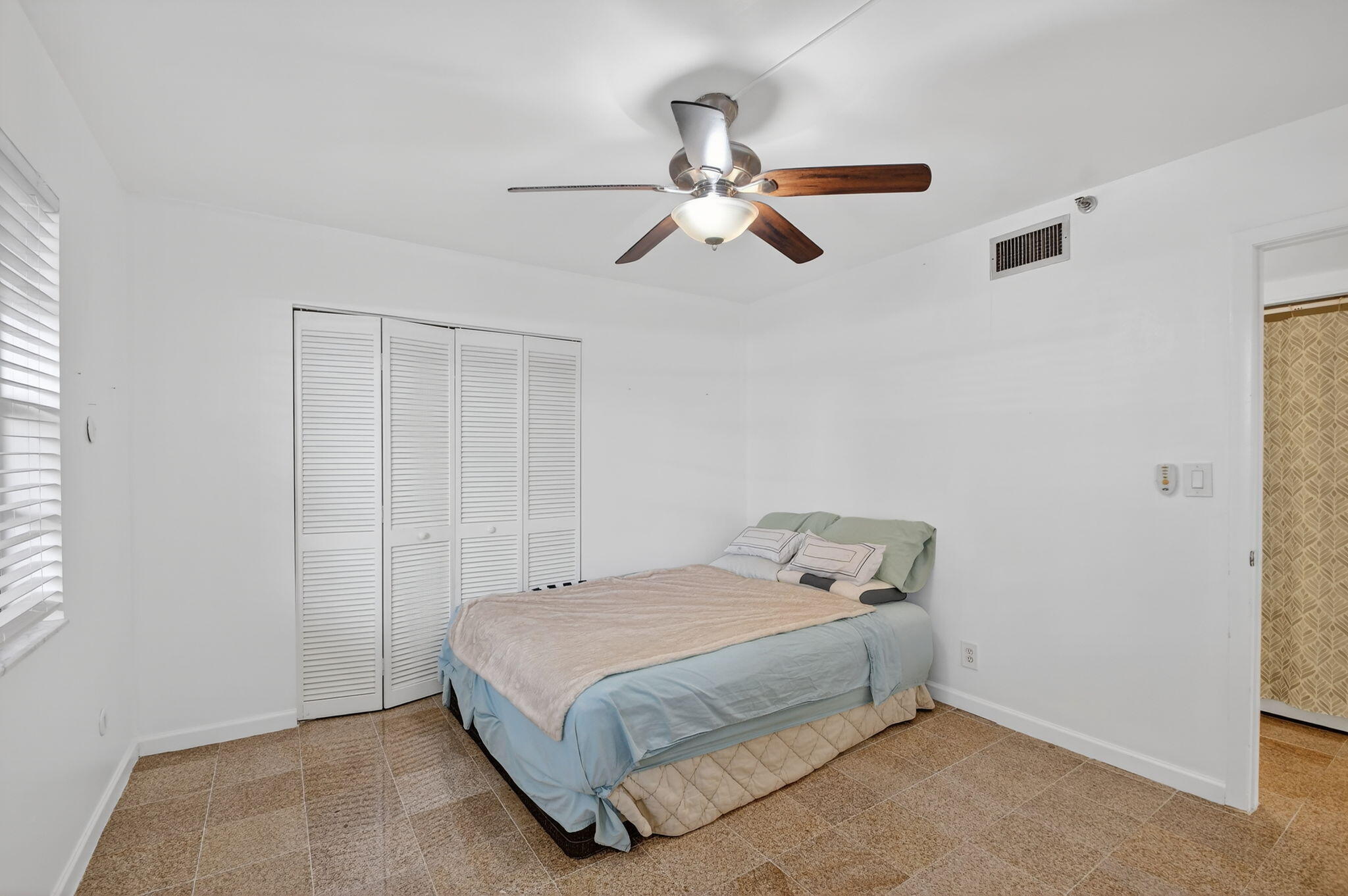 HALF MOON BAY CONDO PH I AND II - Residential