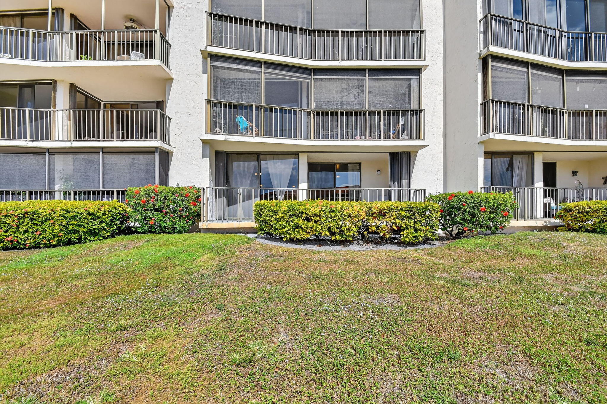 HALF MOON BAY CONDO PH I AND II - Residential
