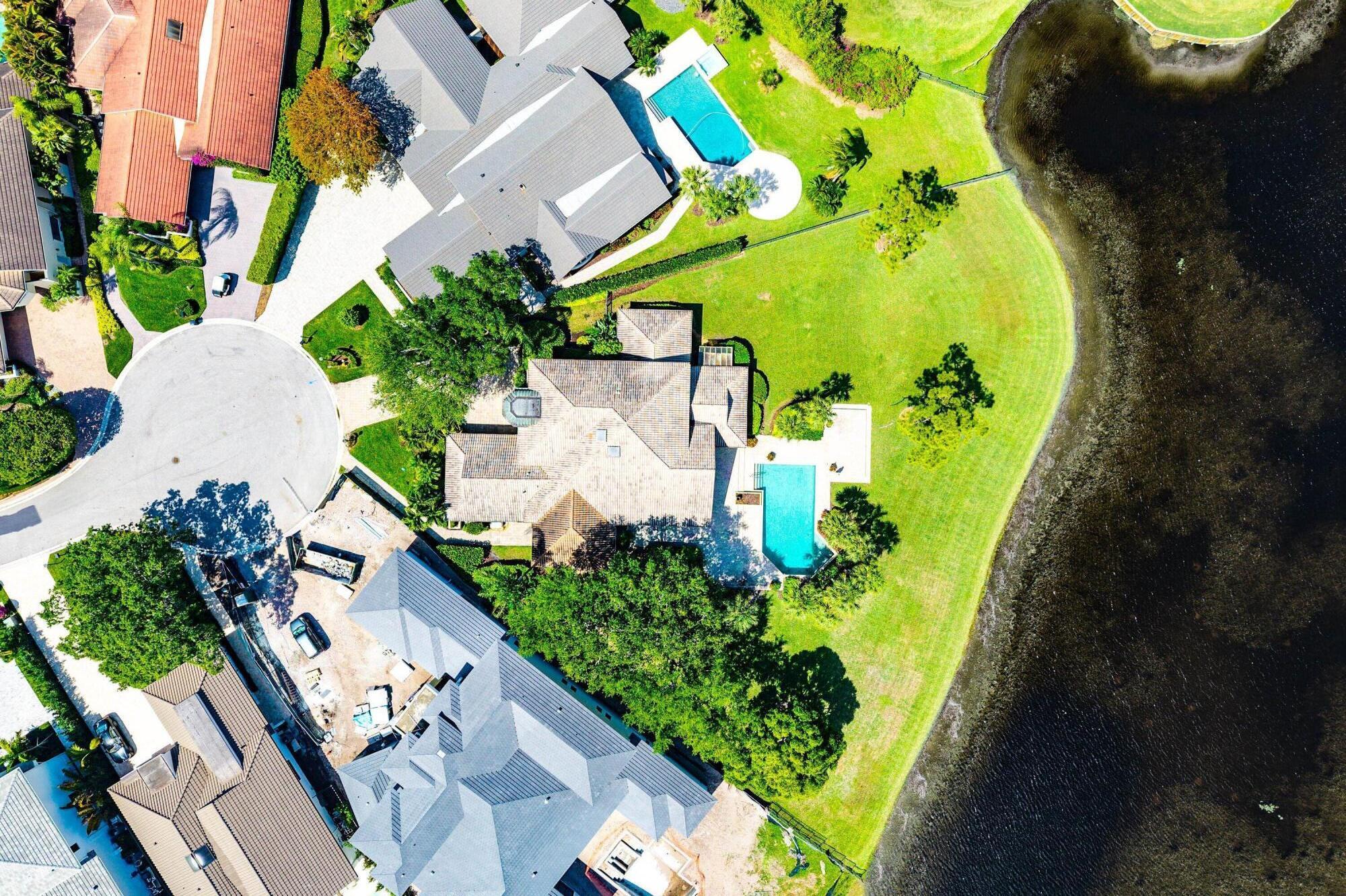 FRENCHMANS CREEK - Residential