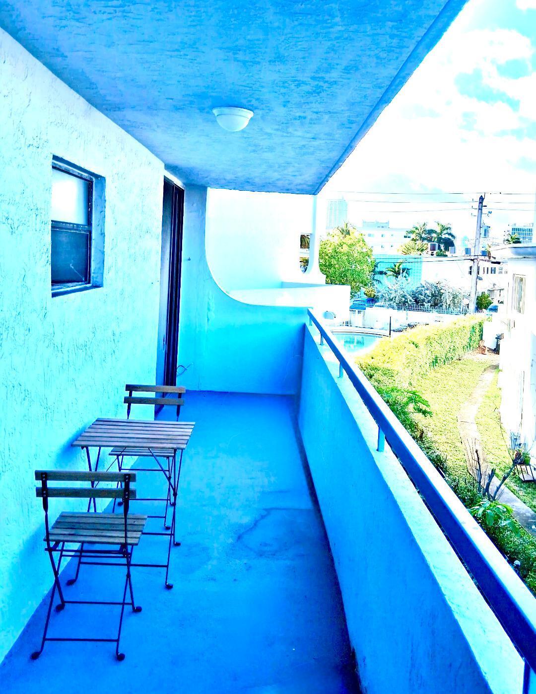 PARKVIEW PLAZA CONDO - Residential