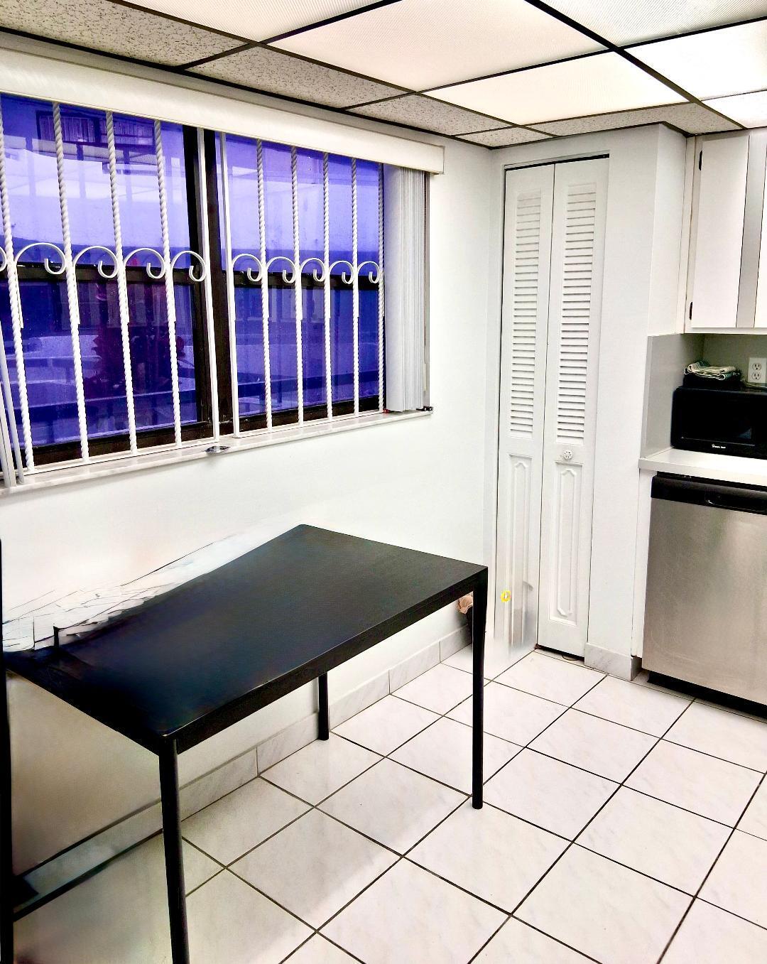 PARKVIEW PLAZA CONDO - Residential