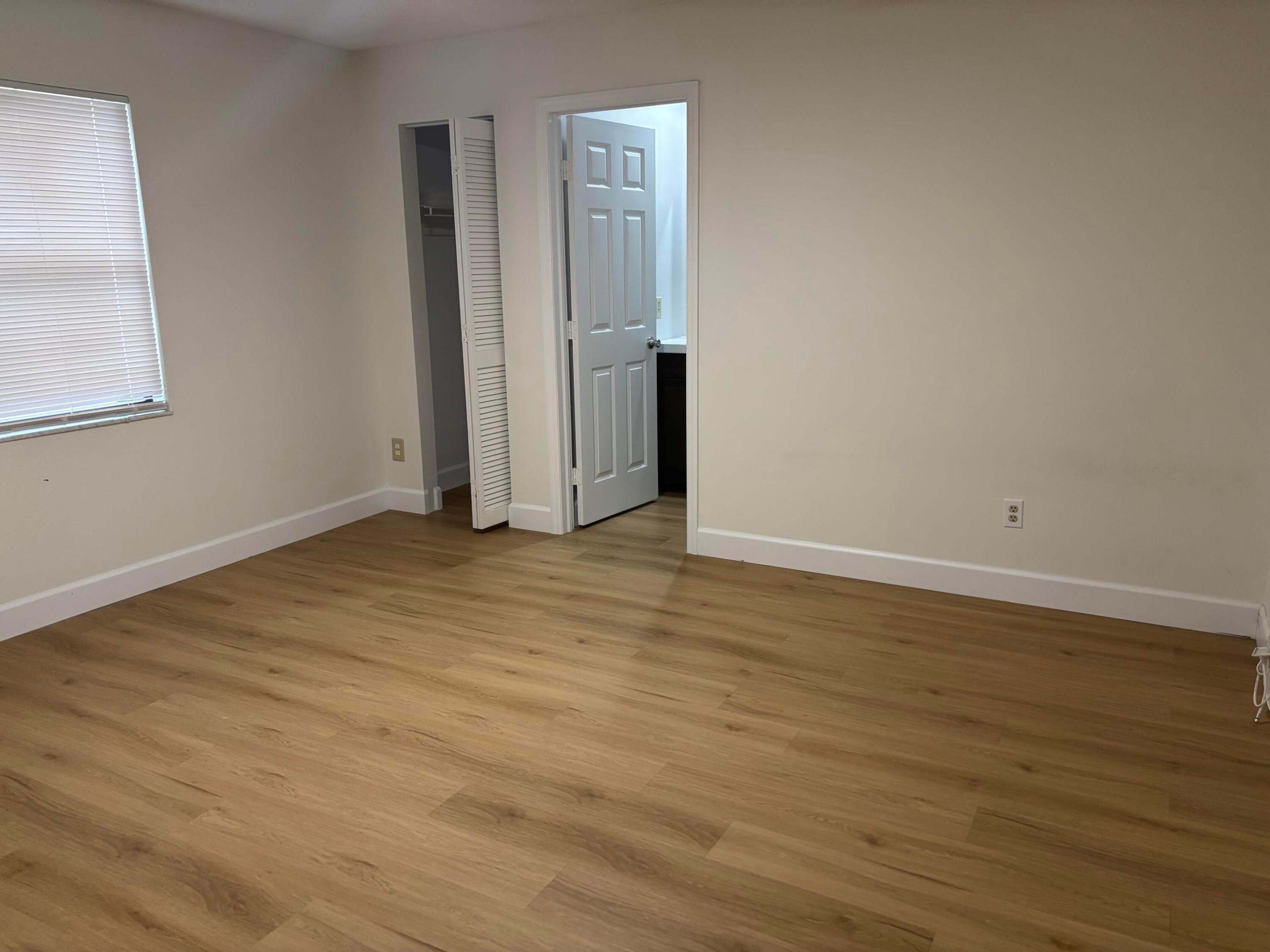 PORT ST LUCIE SECTION 27 - Residential