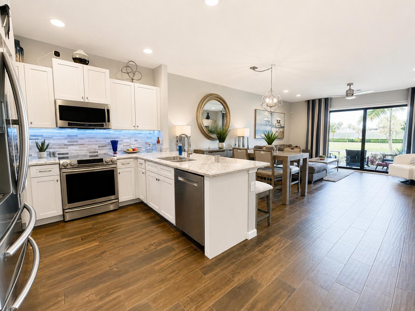 DIXIE LANDMARK PLAT - Residential Lease