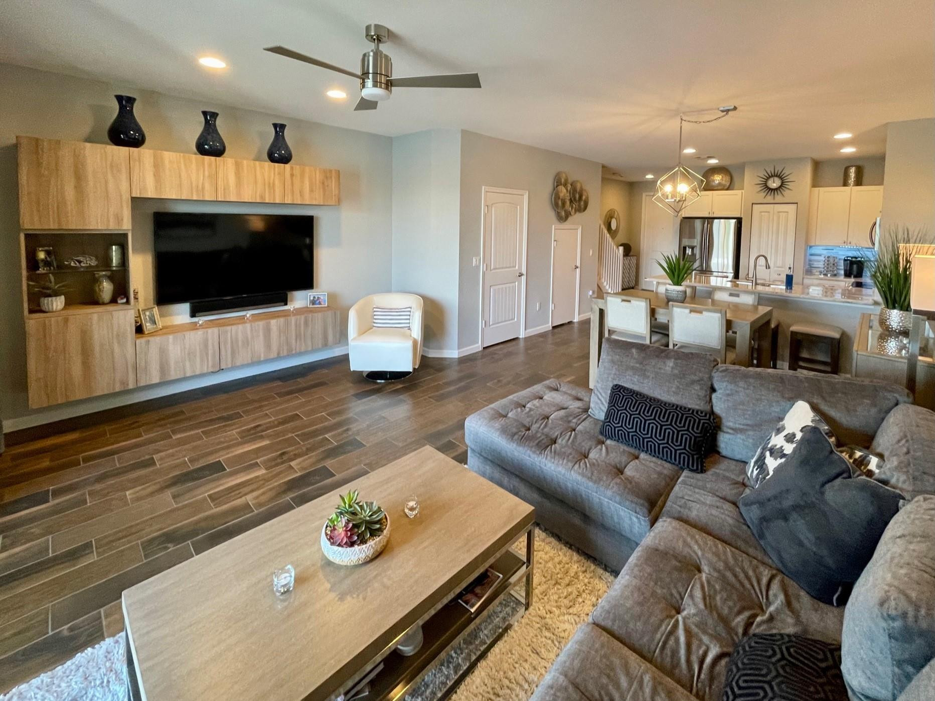 DIXIE LANDMARK PLAT - Residential Lease