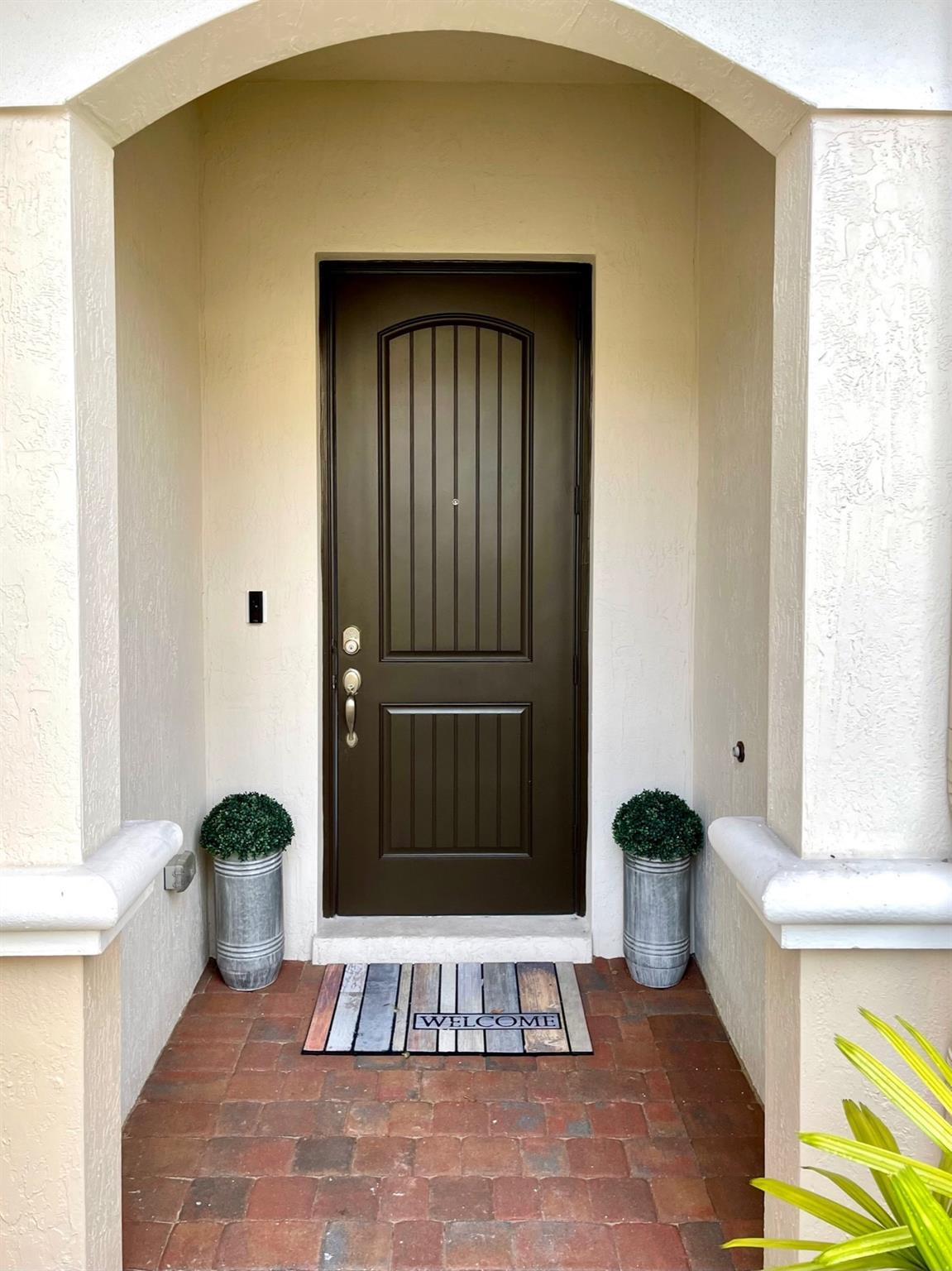 DIXIE LANDMARK PLAT - Residential Lease