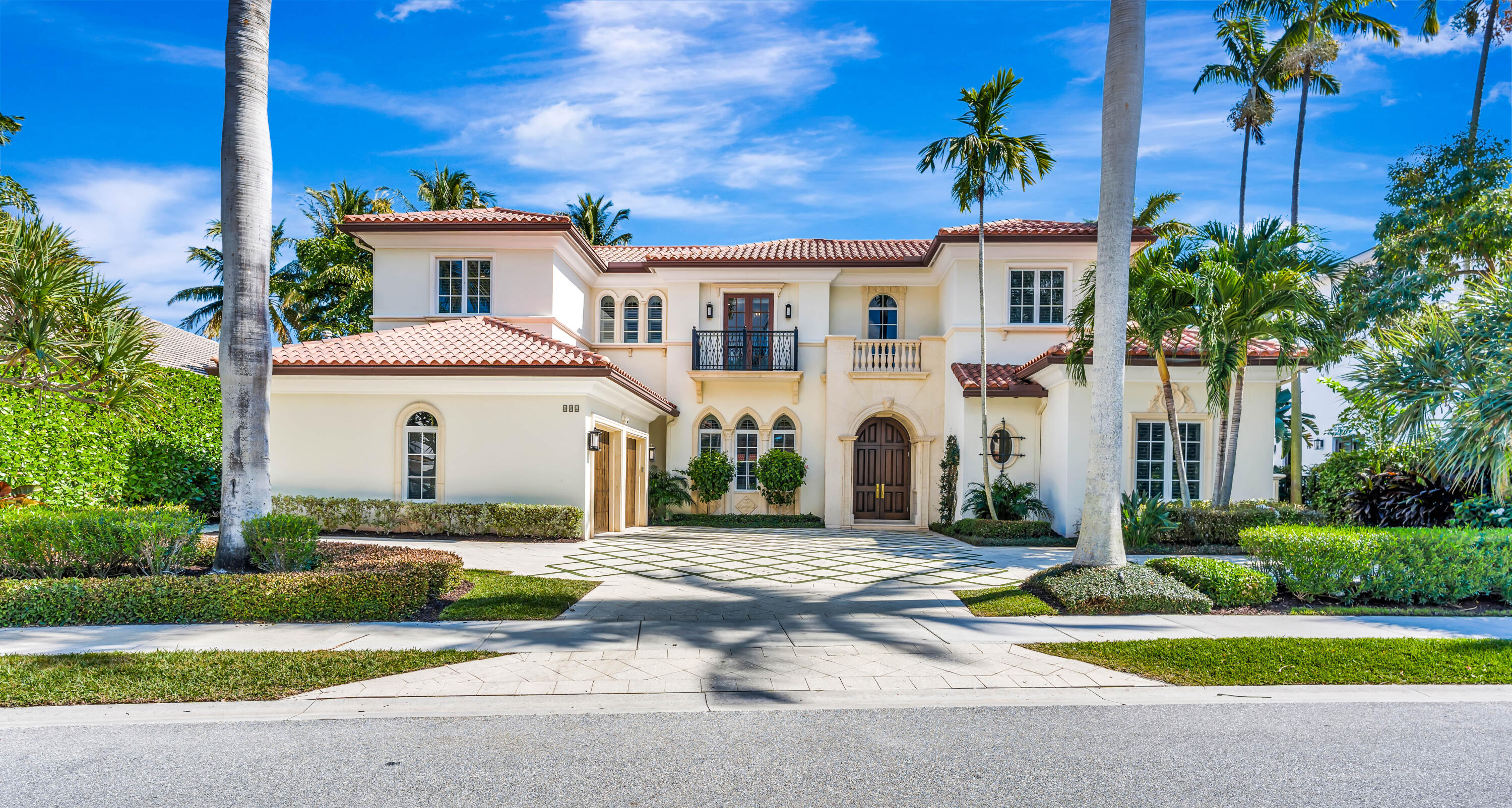HARBOUR ISLES - Residential