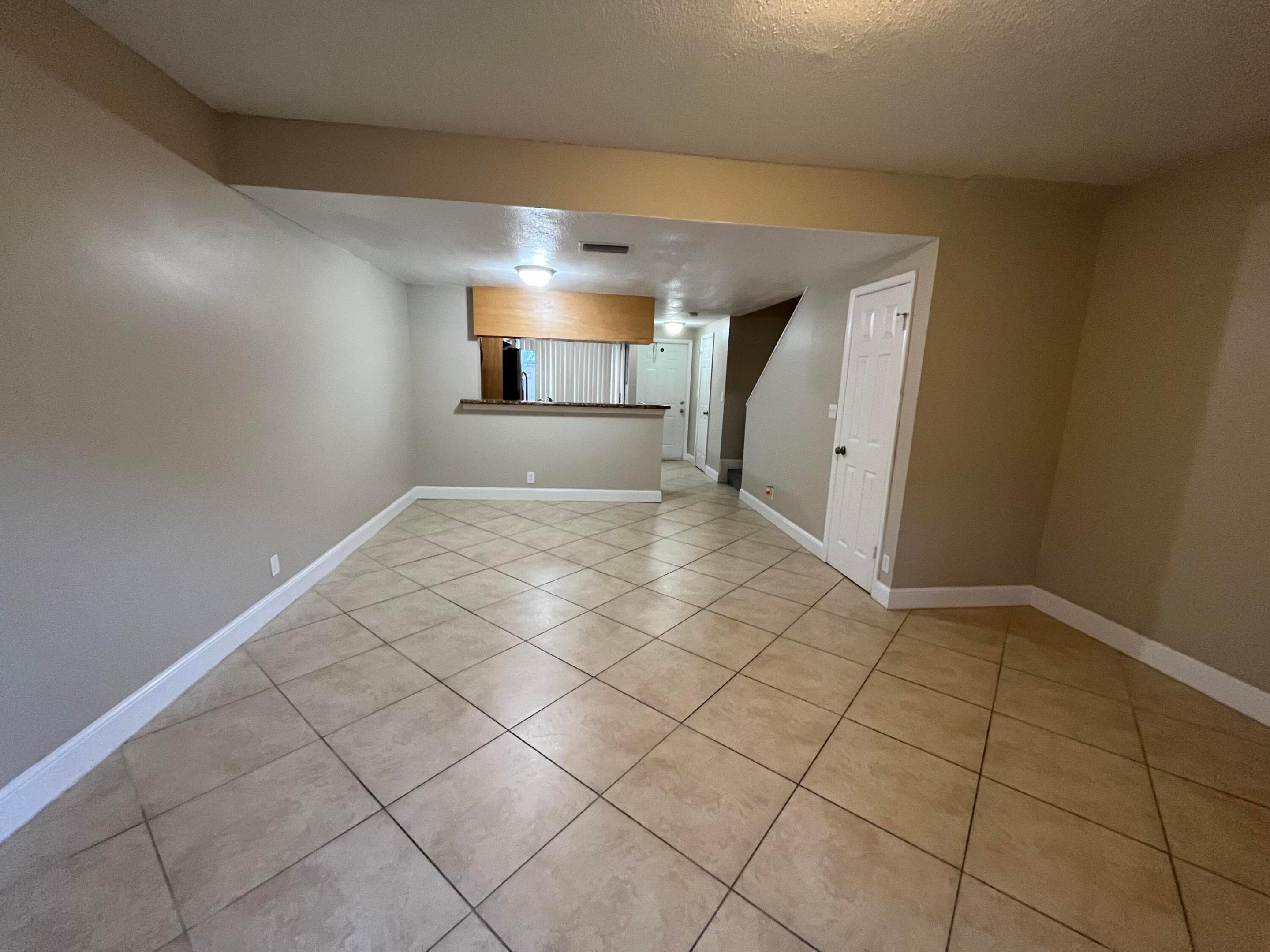 SUN PLAT - Residential Lease